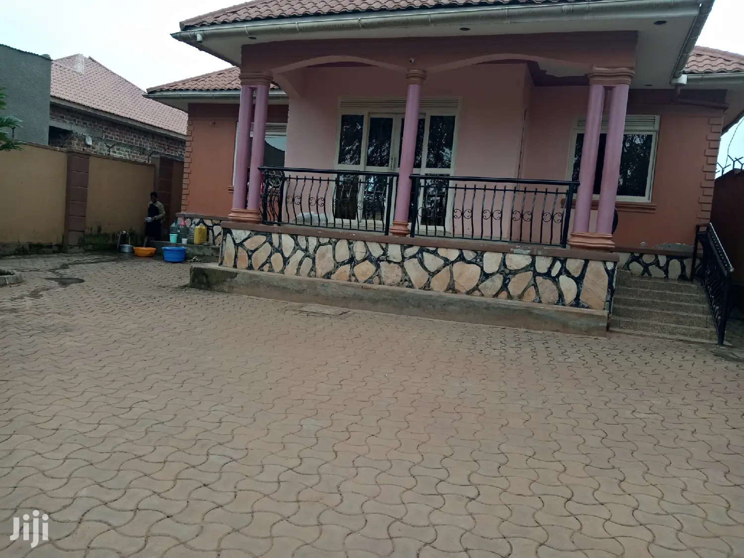Bungaloo in Najjera for Sell in Kampala