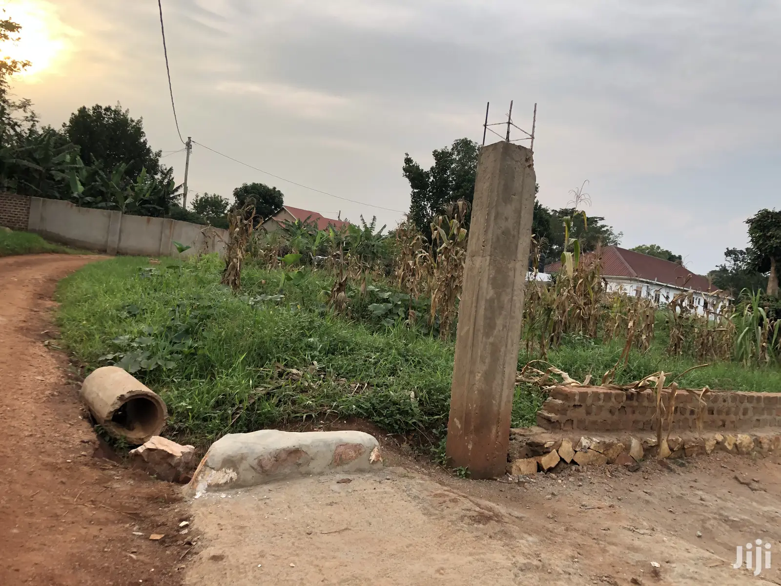25 Decimals in Kira Kimwani Near Tarmac on Quick Sale in Kampala