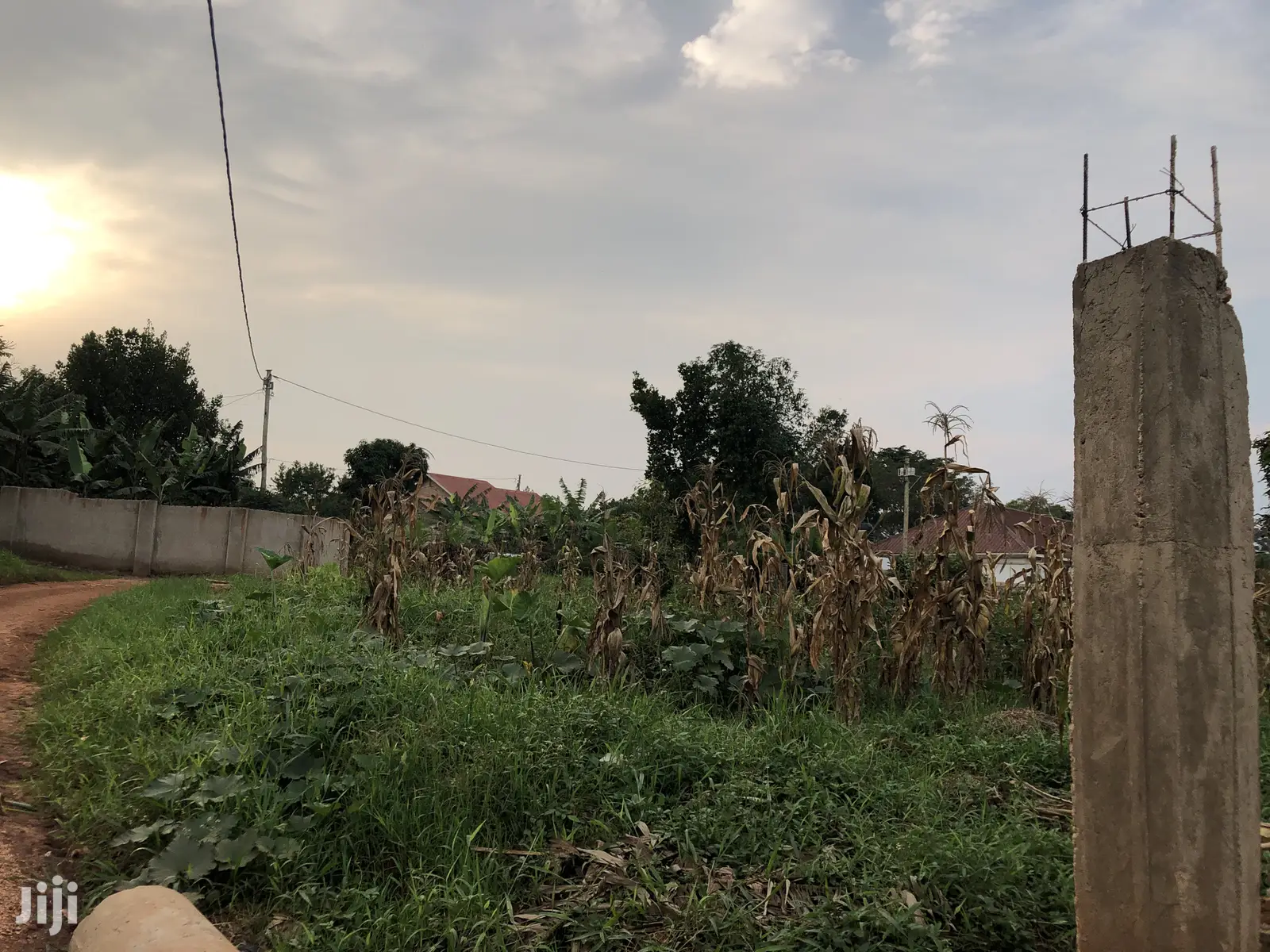 25 Decimals in Kira Kimwani Near Tarmac on Quick Sale in Kampala