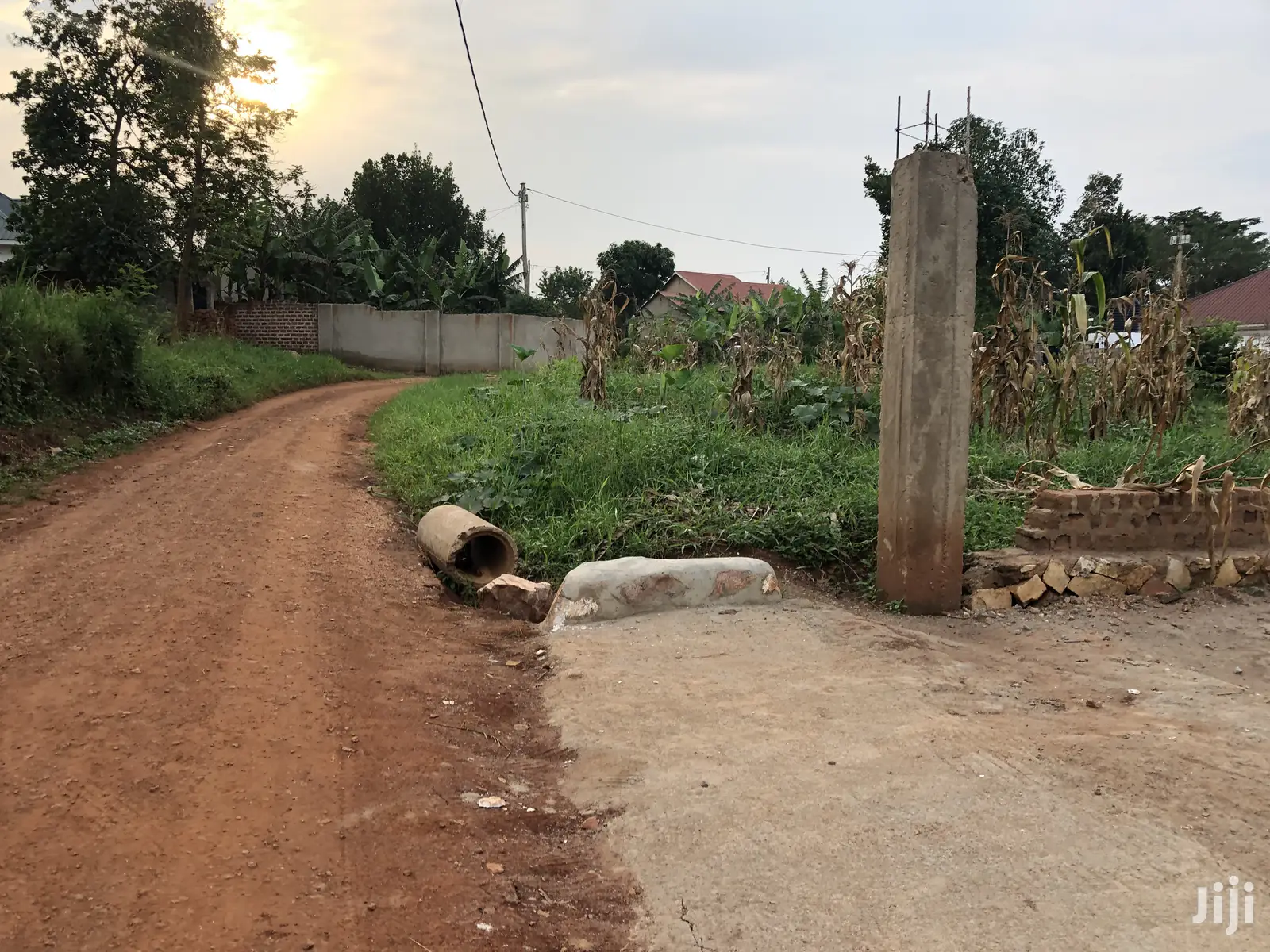25 Decimals in Kira Kimwani Near Tarmac on Quick Sale in Kampala