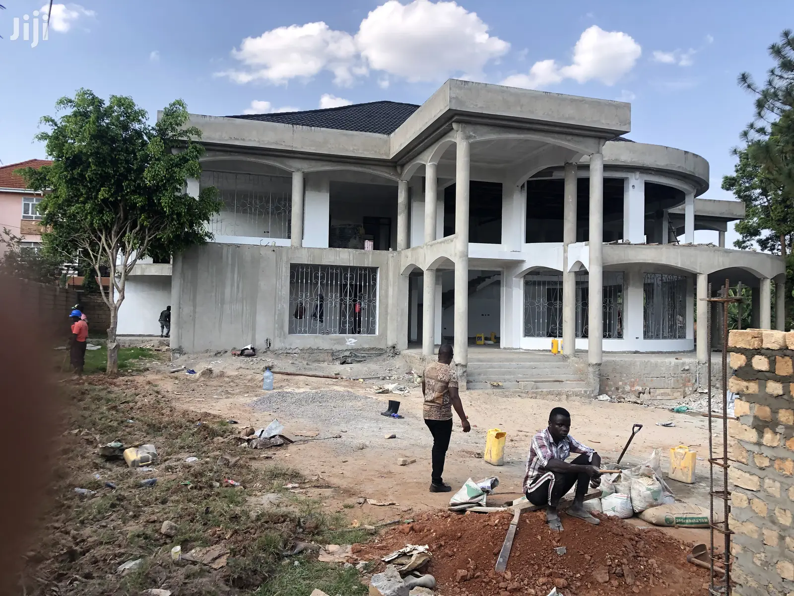7 Bedroom Mansion In Munyonyo For Sale in Kampala
