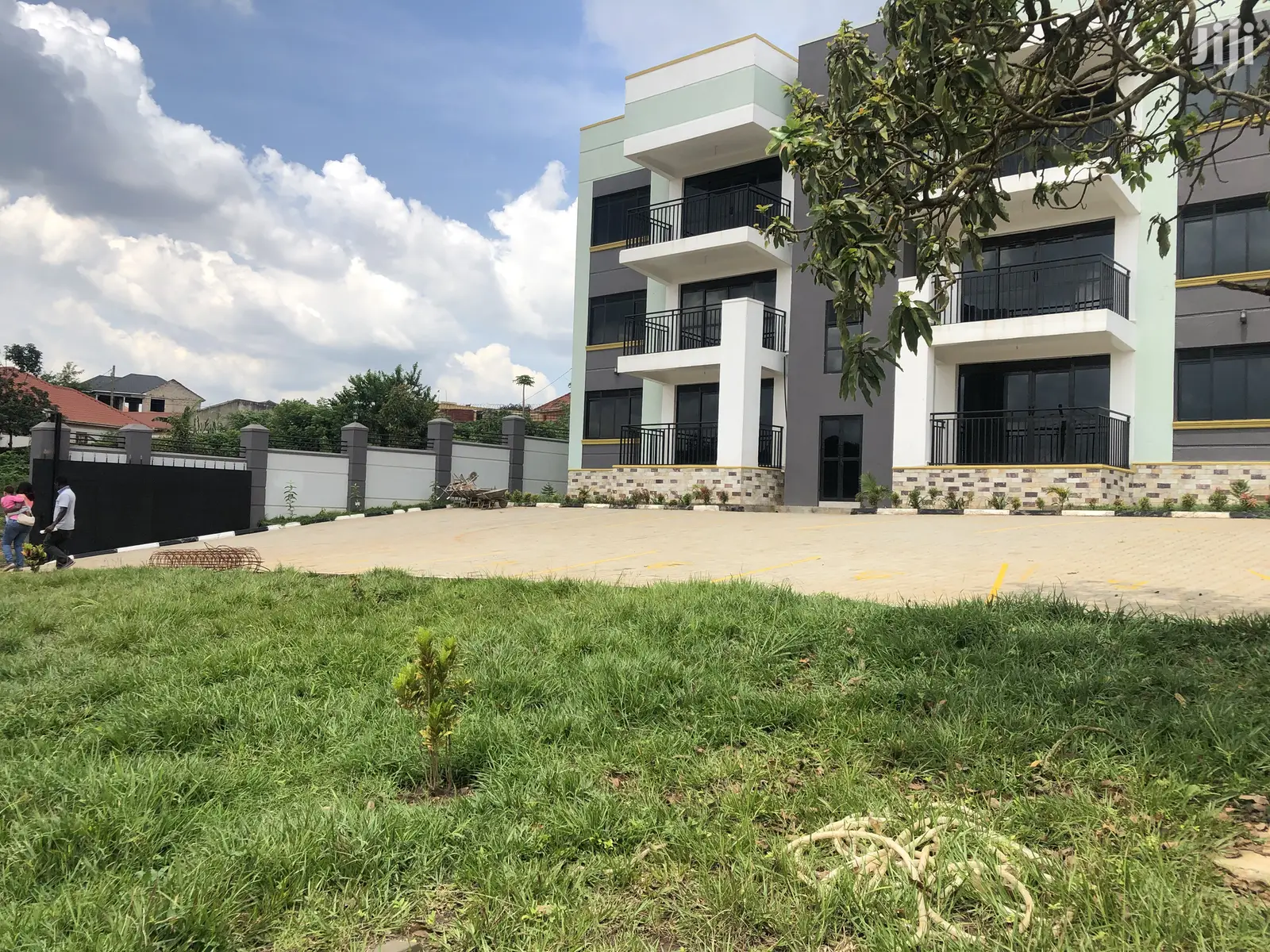 Kira Three Bedrooms Condos With Big Parking on Sell in Kampala