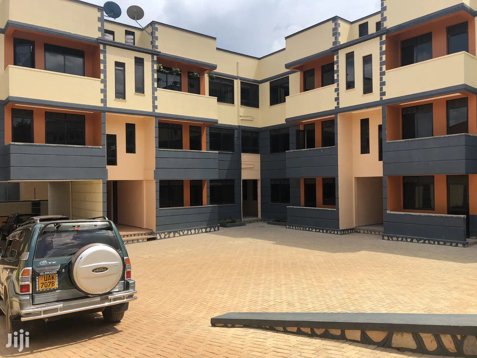 3 Bedroom Condominiums in Kira on Sell in Kampala