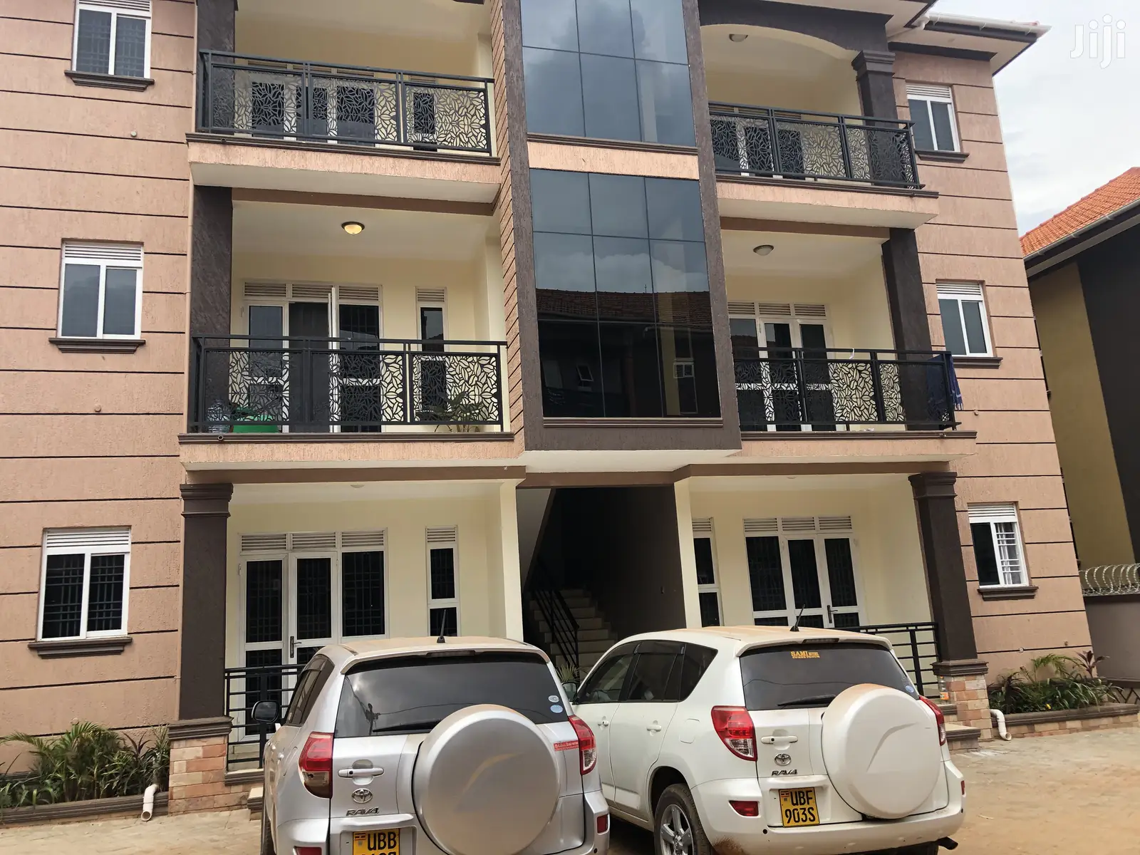 Quick Offer,Classy Apartments in Kisaasi on Sale in Kampala