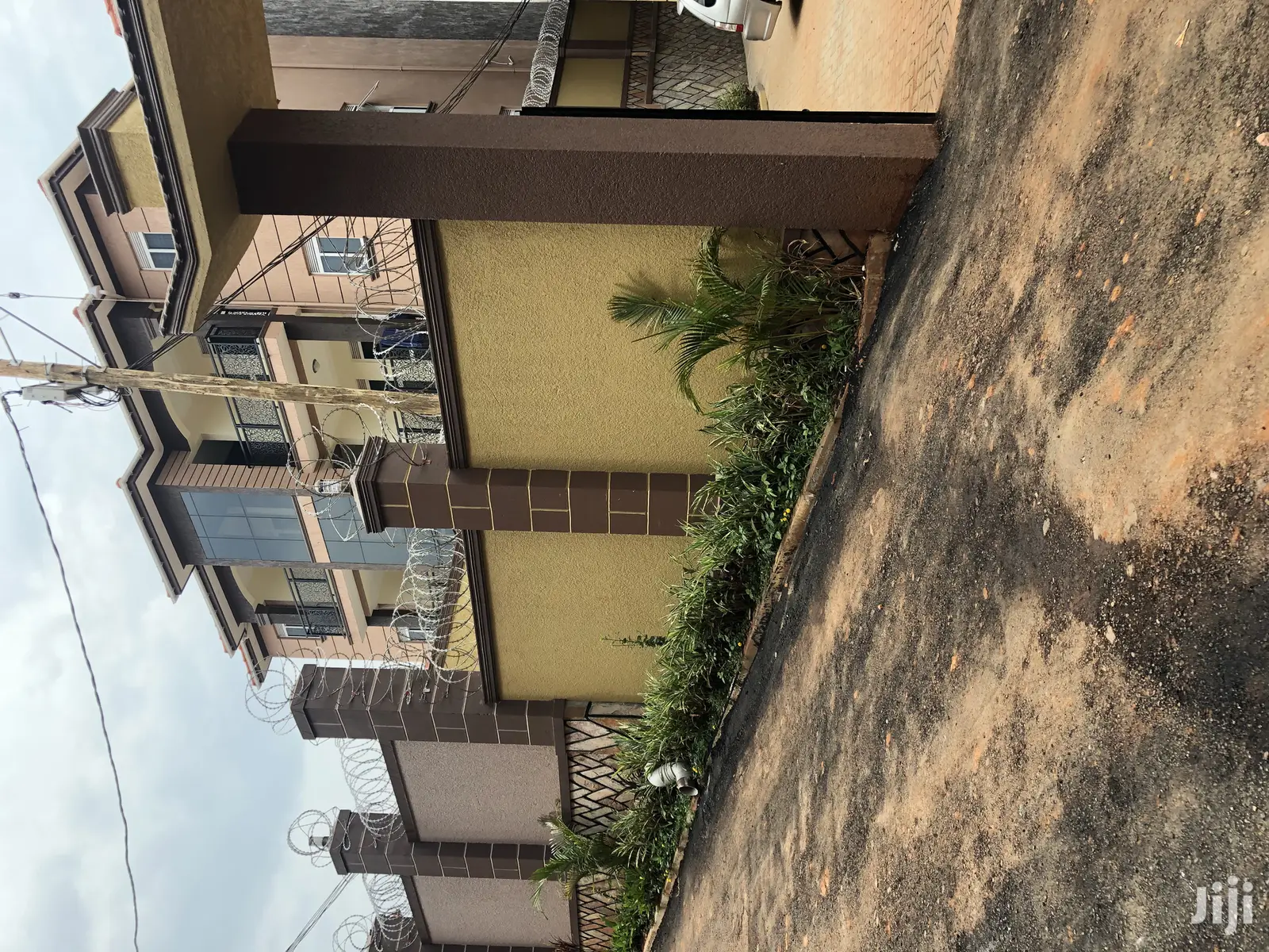 Quick Offer,Classy Apartments in Kisaasi on Sale in Kampala