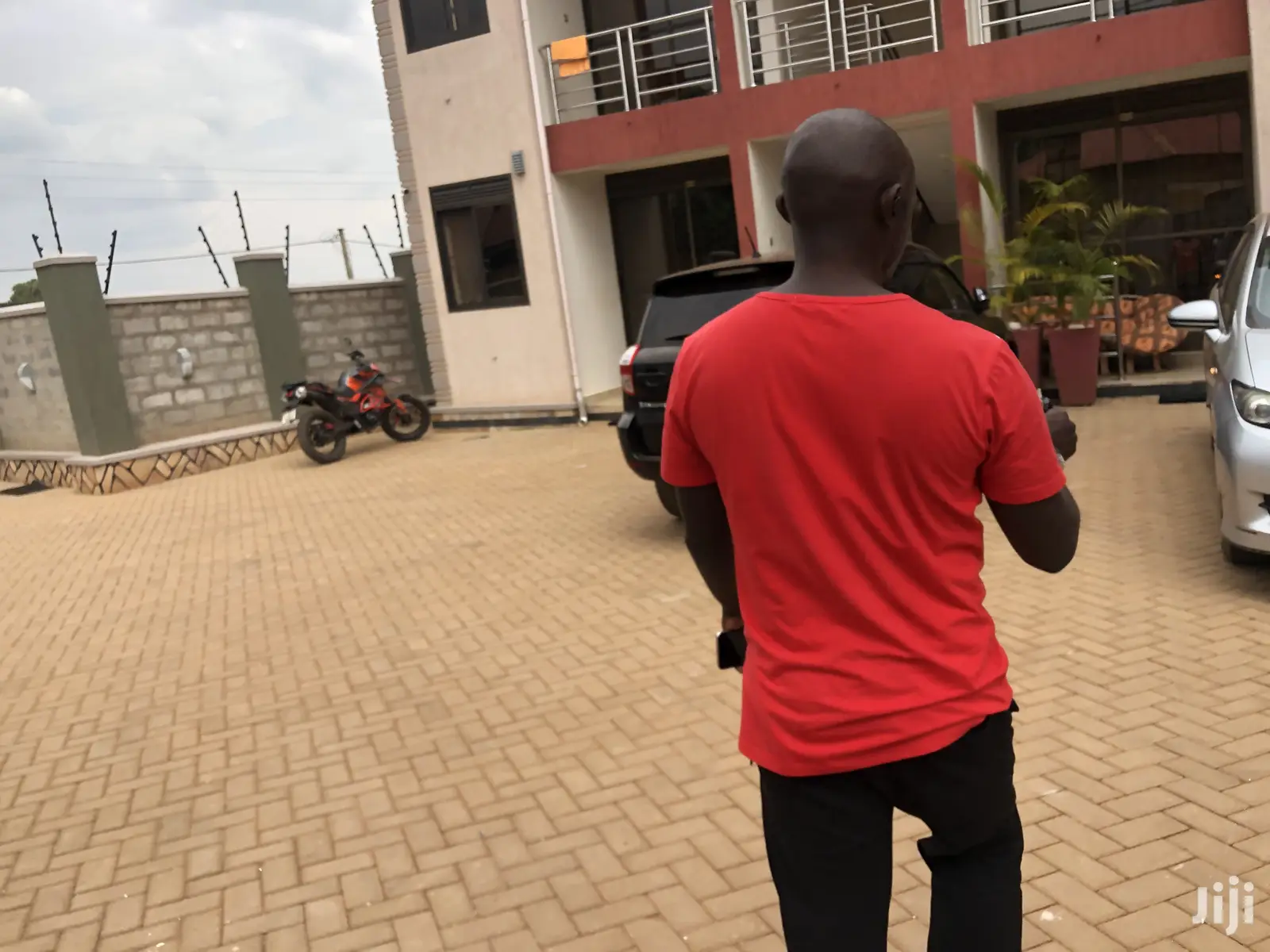 Kampala State Of The Art Apartments On Sell in Kampala