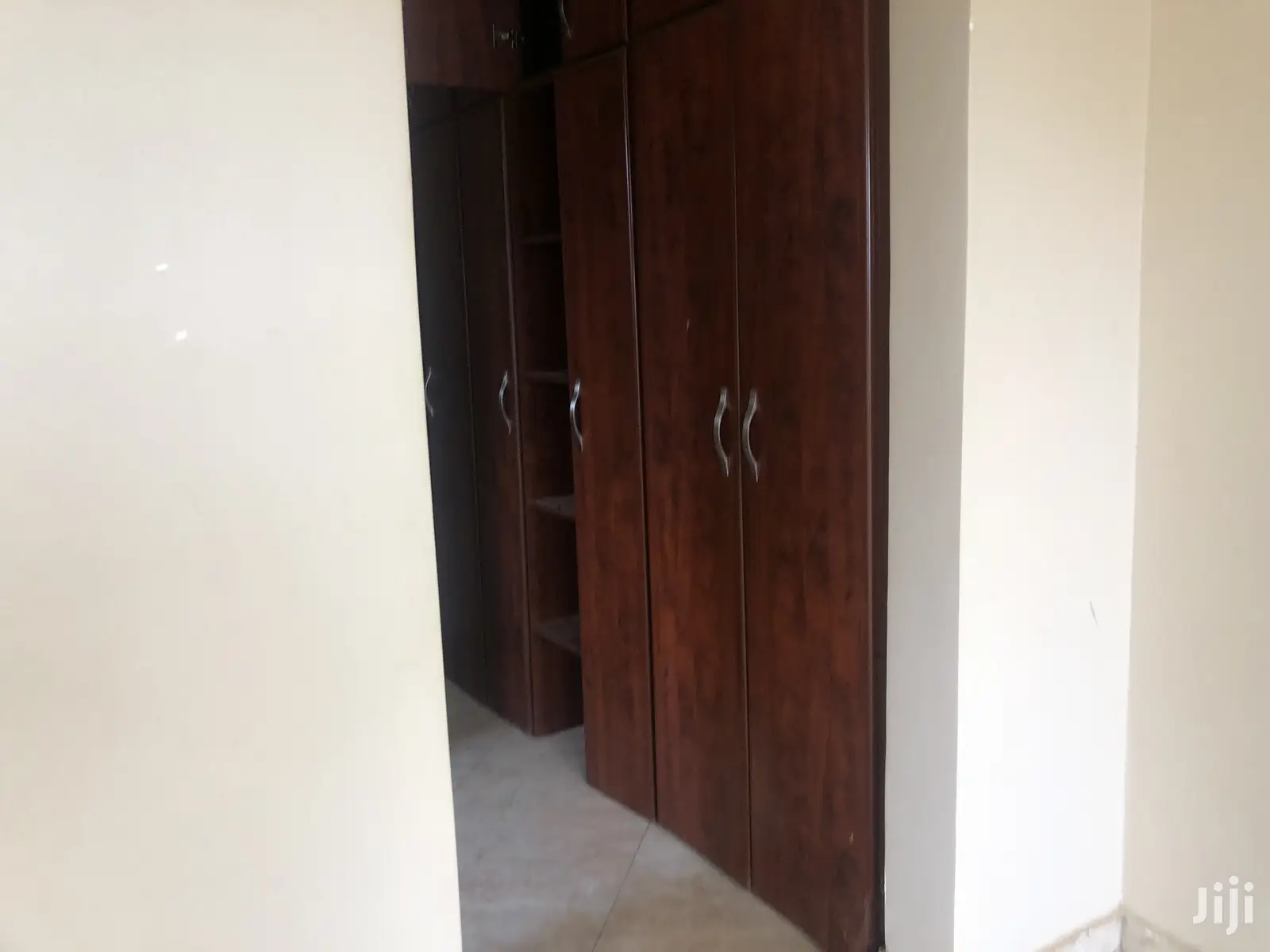 Luxury Mansion In Kira For Sale in Kampala