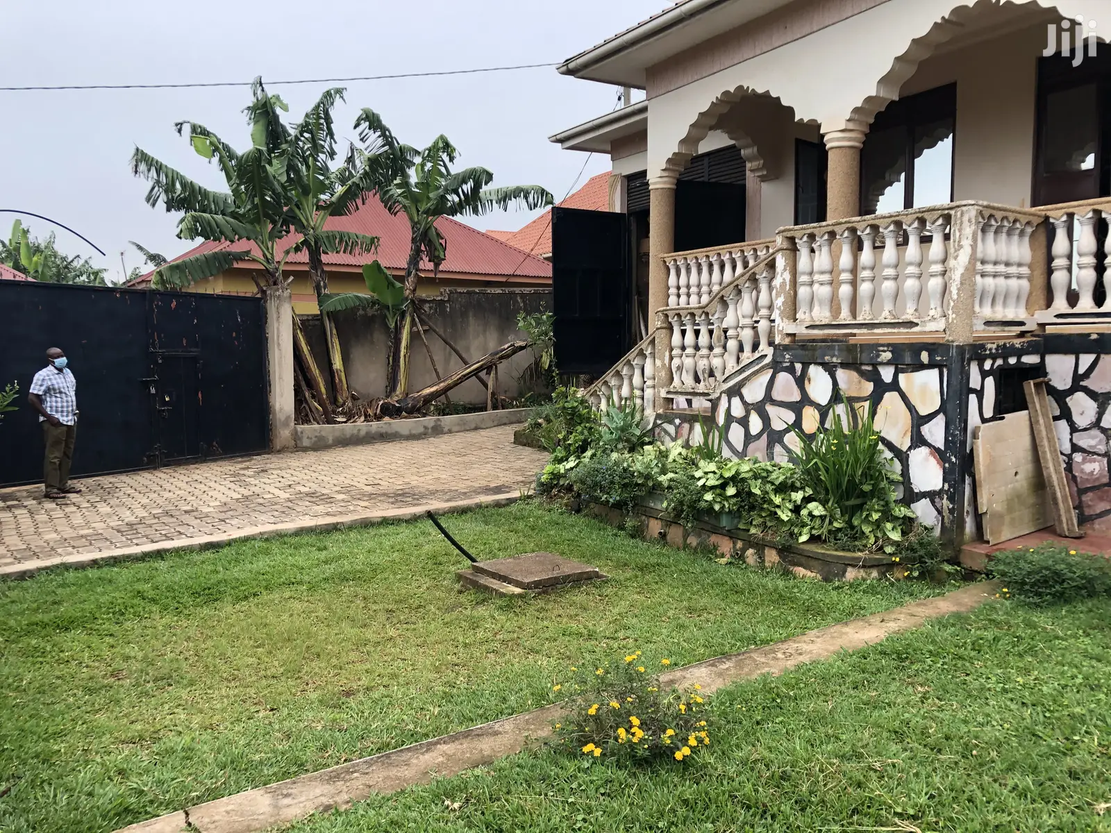 Kira Kito Fairy Used Home by the Tarmack on Sell in Kampala