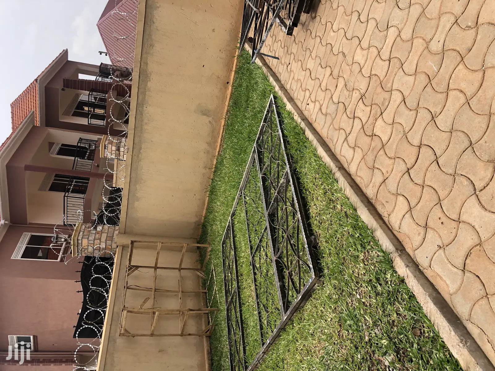 Kira Home With Six Bedrooms on Quick Sell in Kampala
