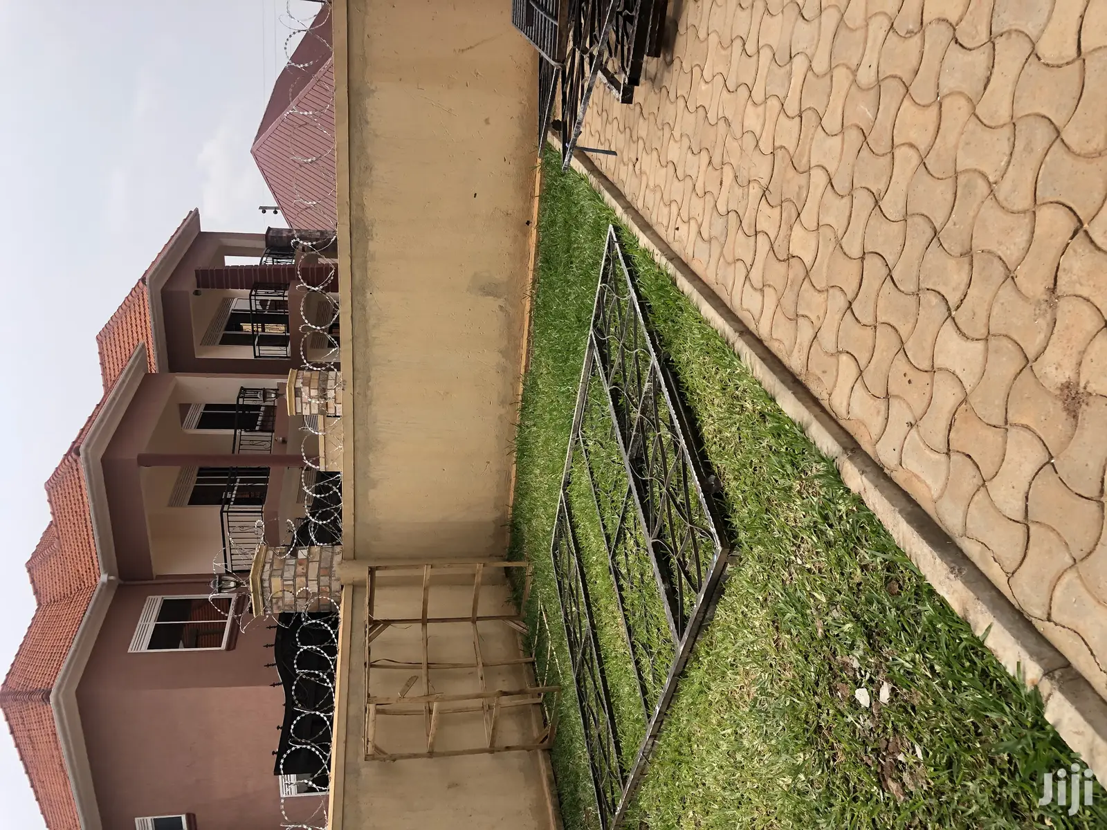 Kira Home With Six Bedrooms on Quick Sell in Kampala