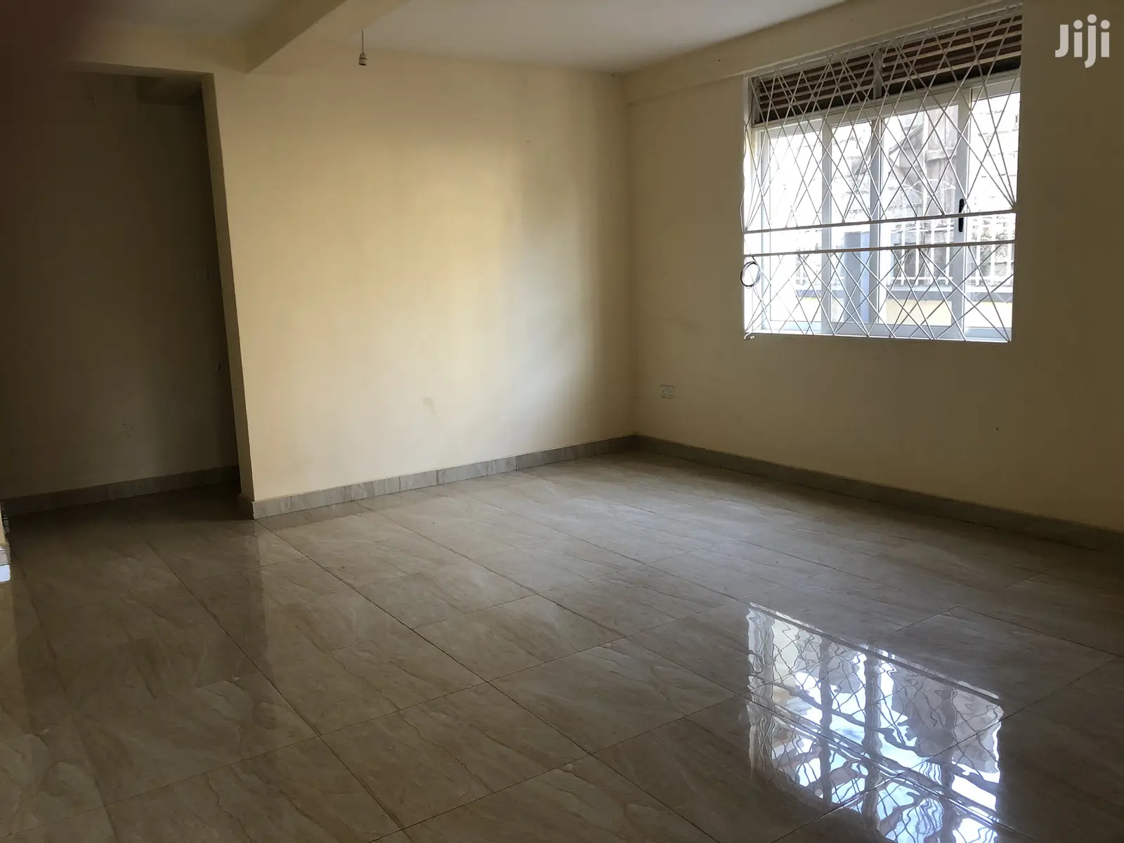 Muyenga 2 Bedroom Condominium For Sale in Kampala