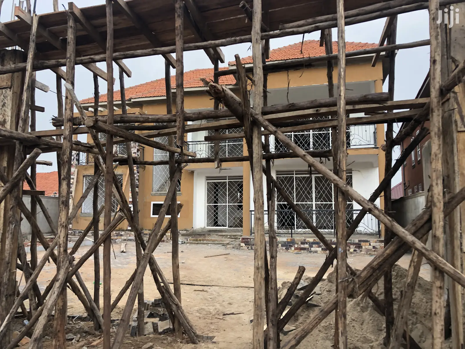 Six Bedrooms Mansion In Kira For Sale in Kampala