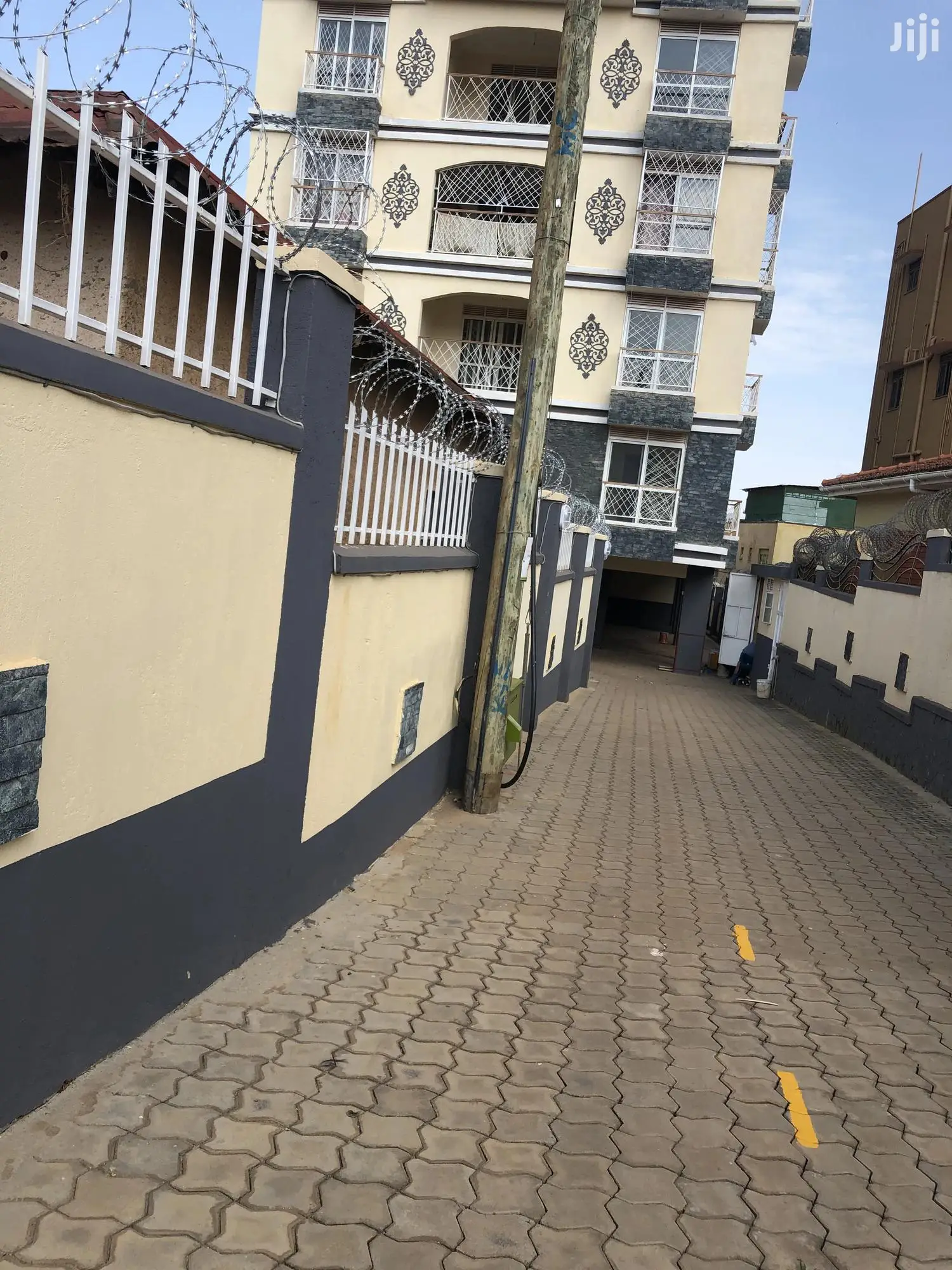 Muyenga 2 Bedroom Condominium For Sale in Kampala