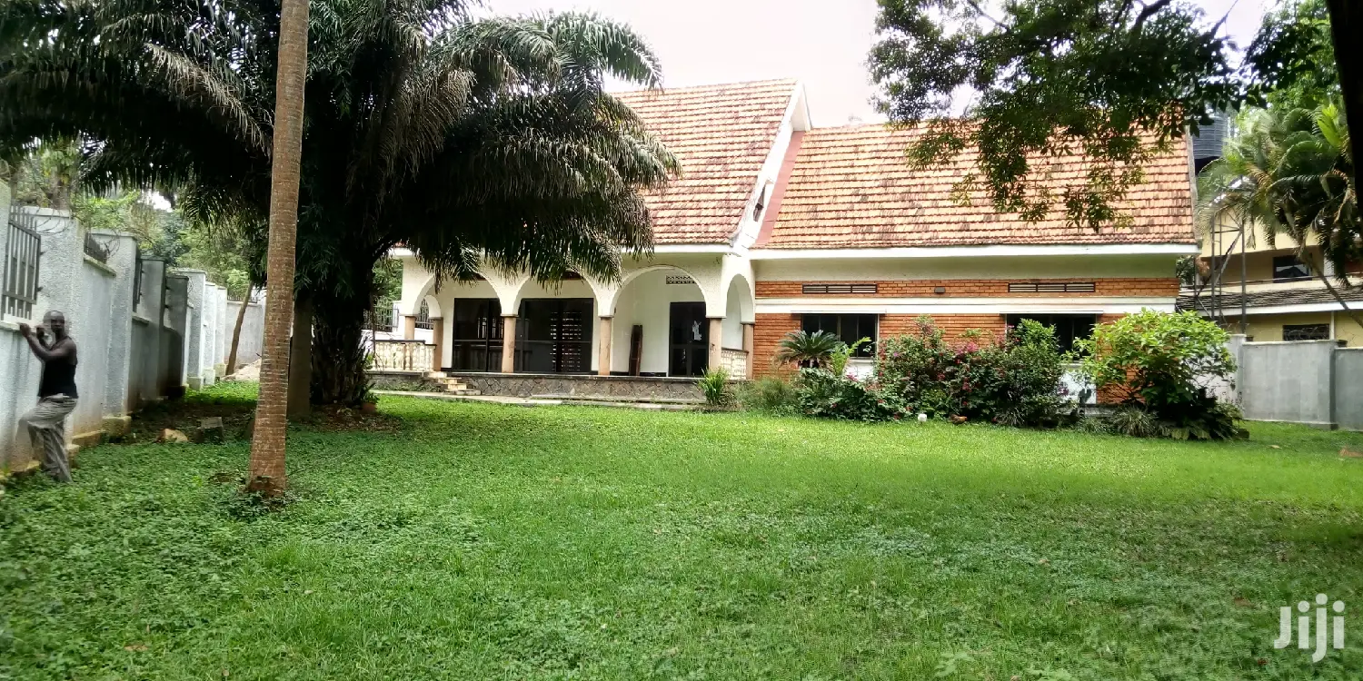 4 Bedroom House In Kololo For Rent in Kampala