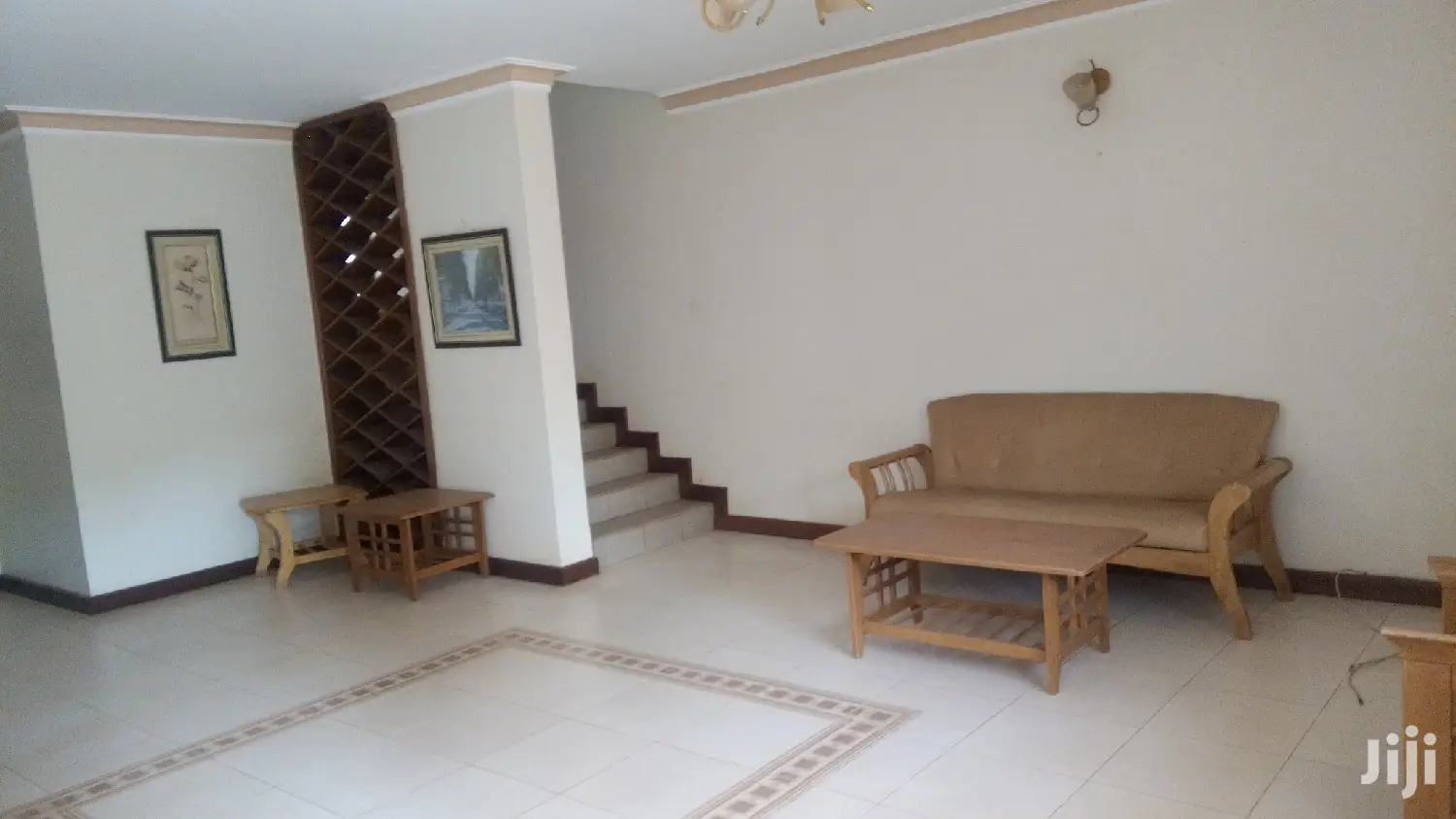 4bdrm Townhouse/Terrace in Kololo Property, Central Division for Rent in Central Division