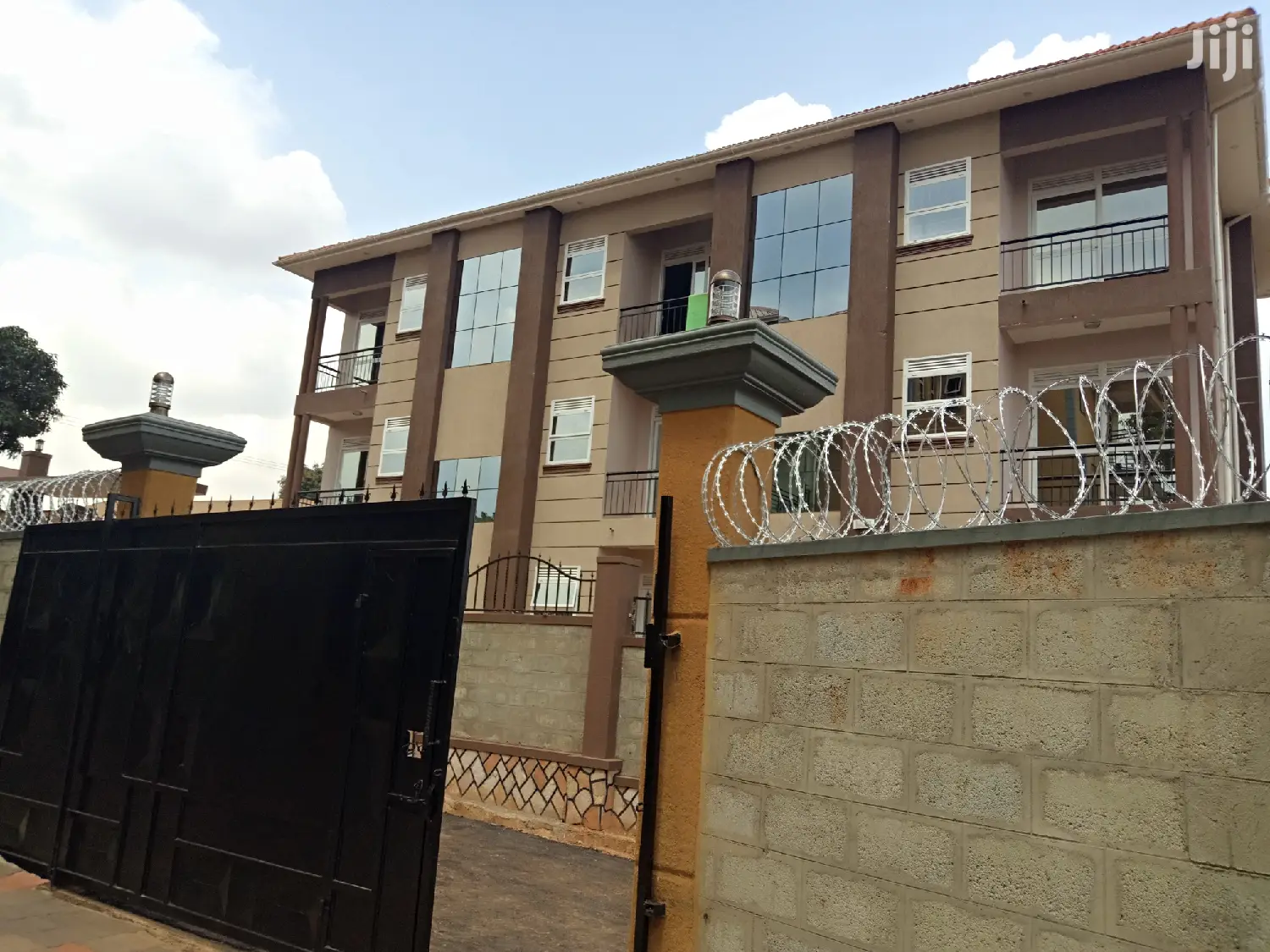 Gorgeous Apartments in Kampala for Quicksell in Kampala