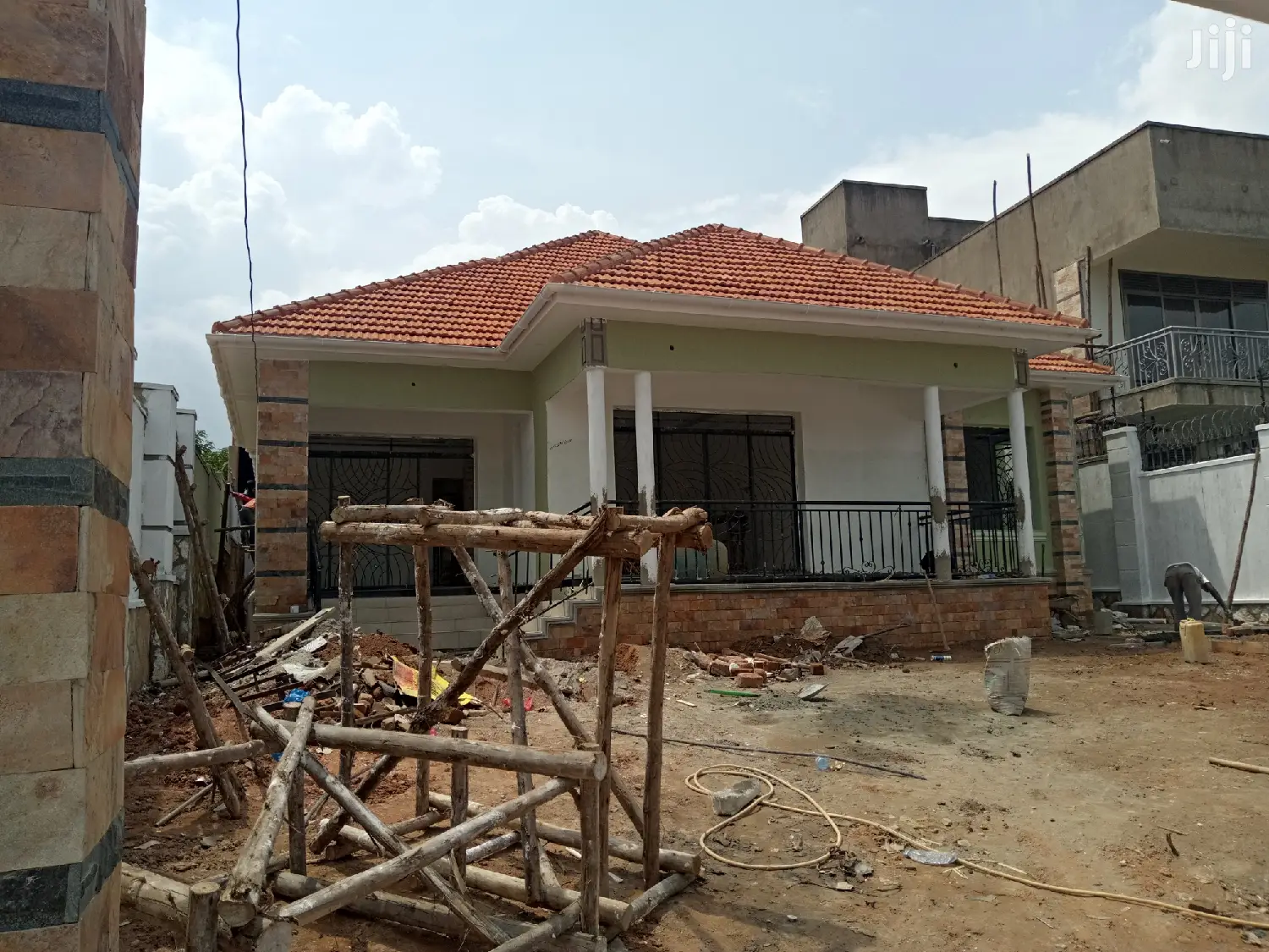 Four Bedrooms Mansion In Kira For Sell in Kampala