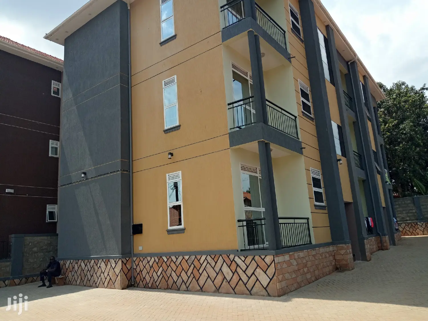 Najjera Superb Living Apartments on Forced Sale in Kampala