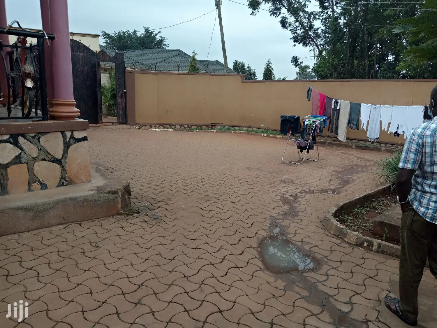 Najjera Complete Ready Bungaloo on Sell in Kampala