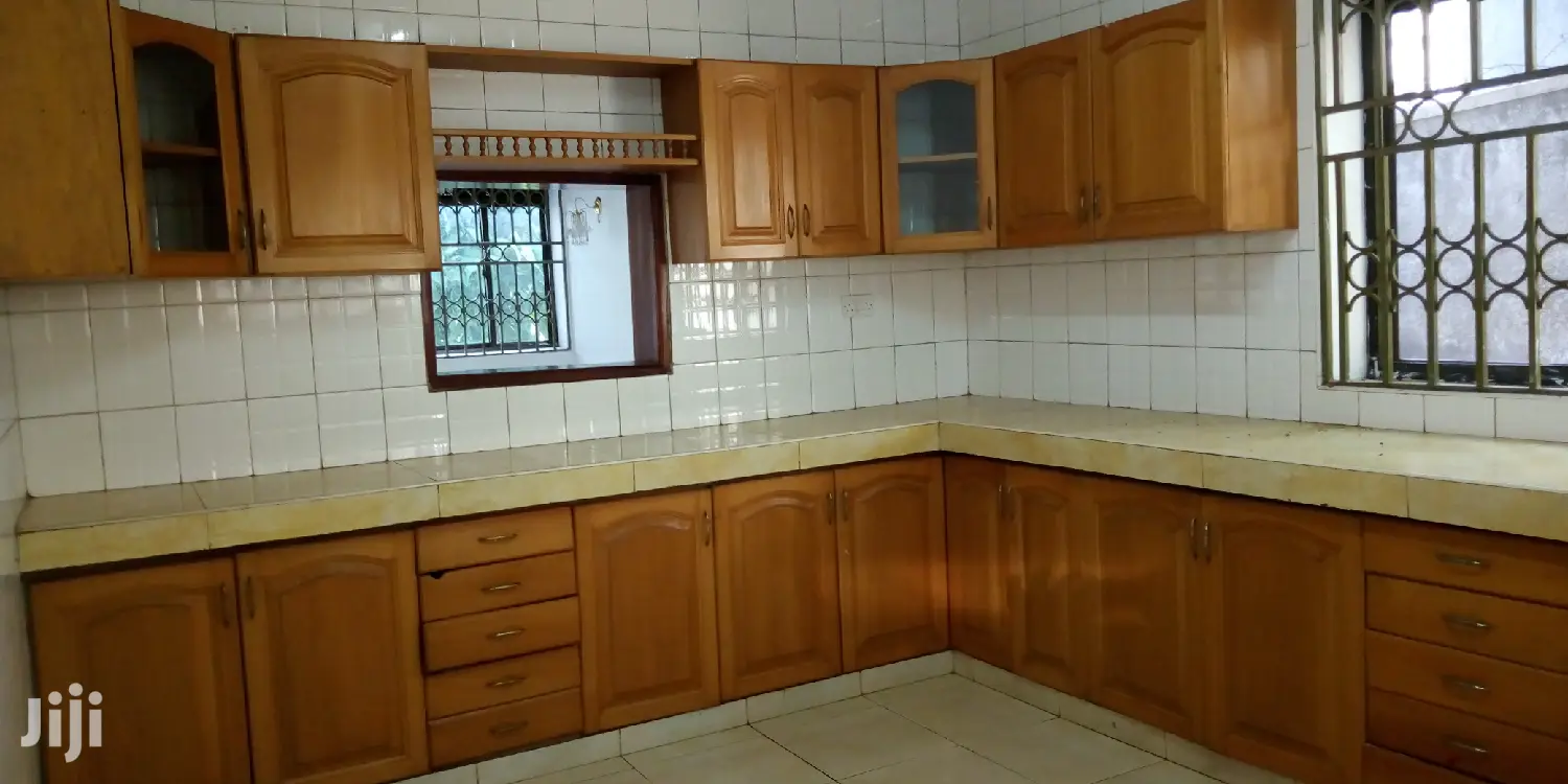 Naguru House Is for Sale in Kampala