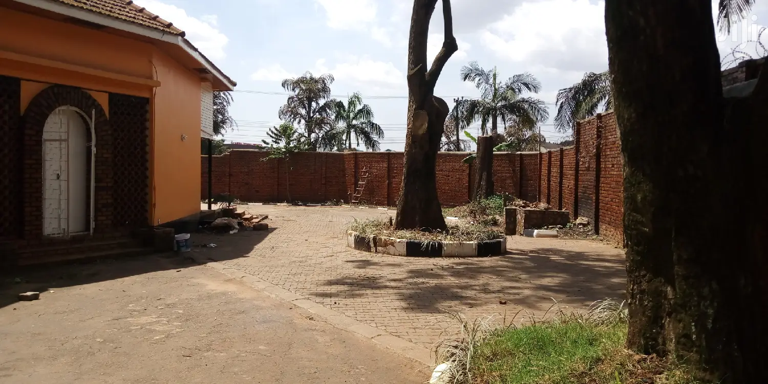 Bugolobi House Available For Rent in Kampala