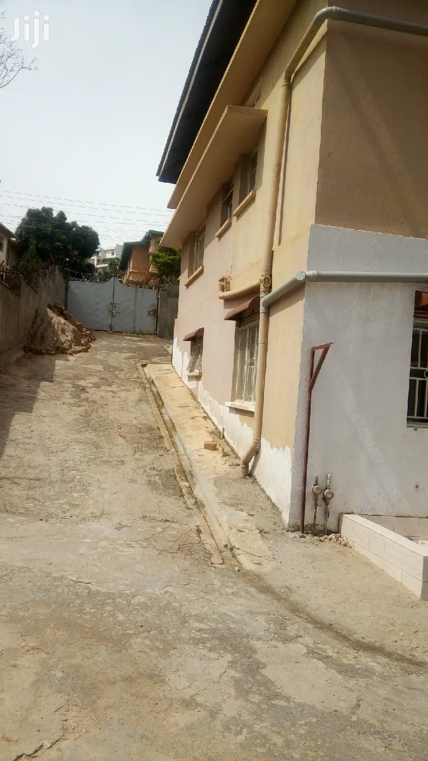 Spacious Flat in Kampala