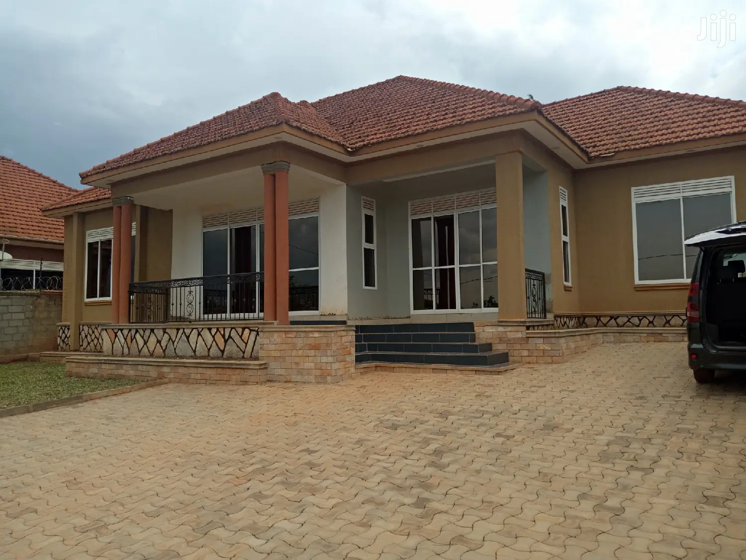 Classy Bungaloo in Kira for Sell in Kampala
