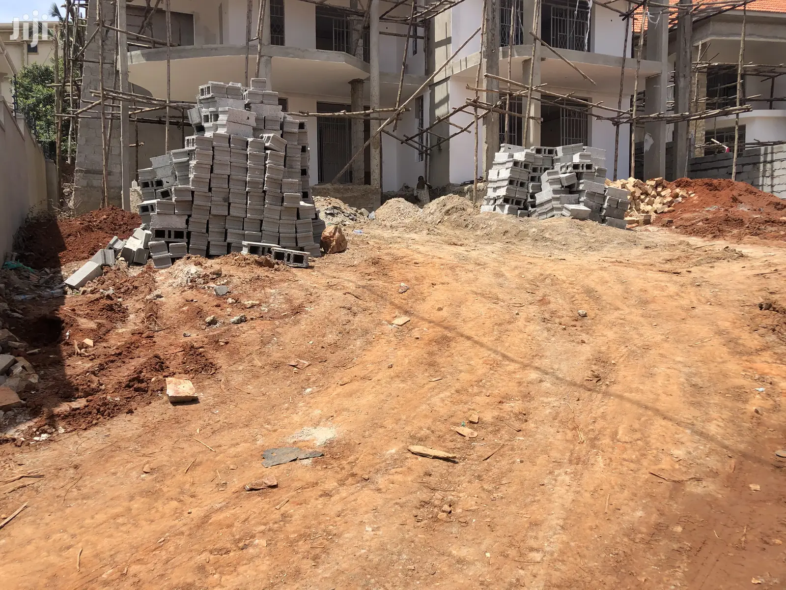 Mansion in Kiwatule Almost Complete on Sell in Kampala