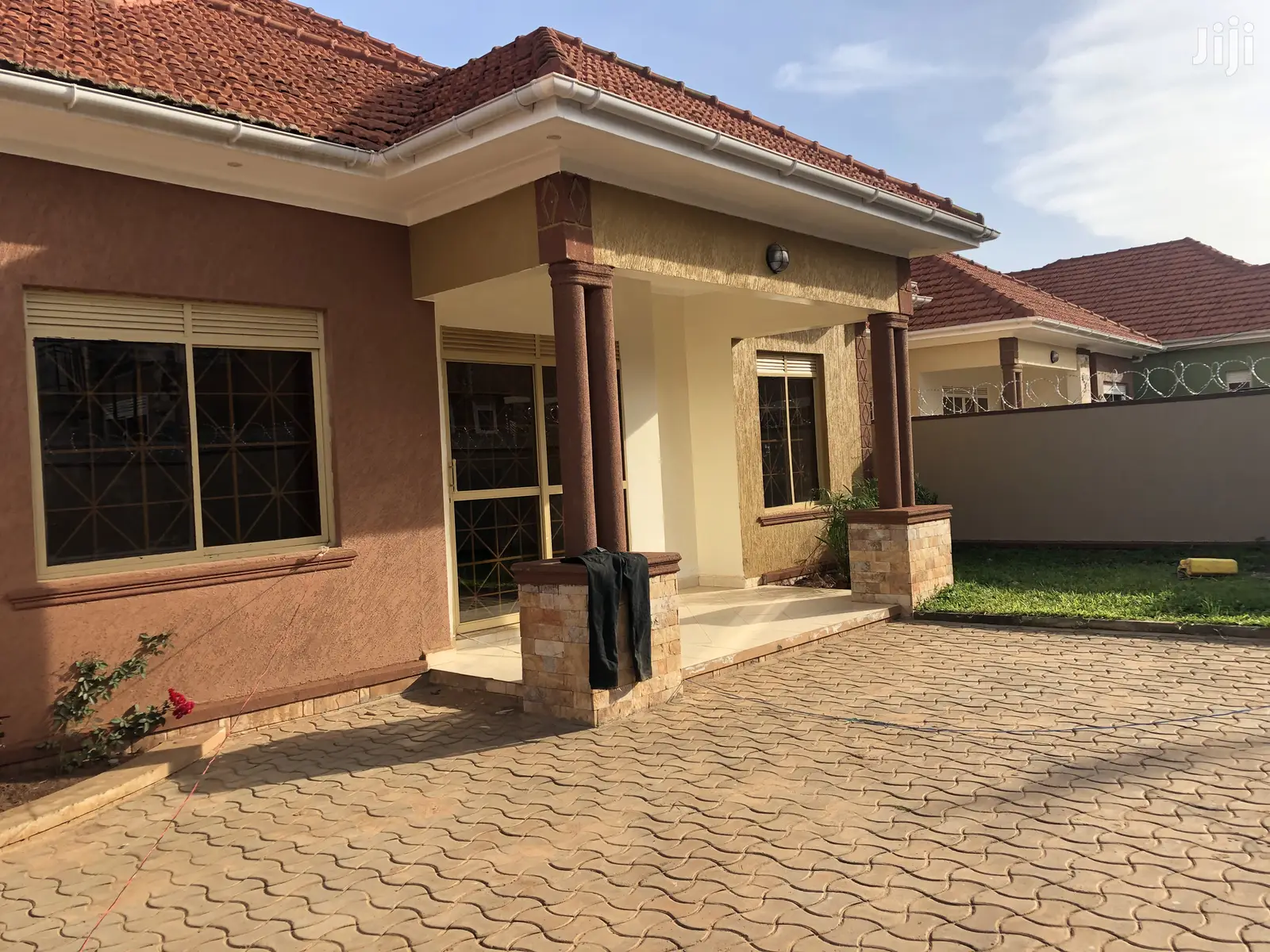 Hot Nice Home in Kira Mamerito Road on Sale in Kampala