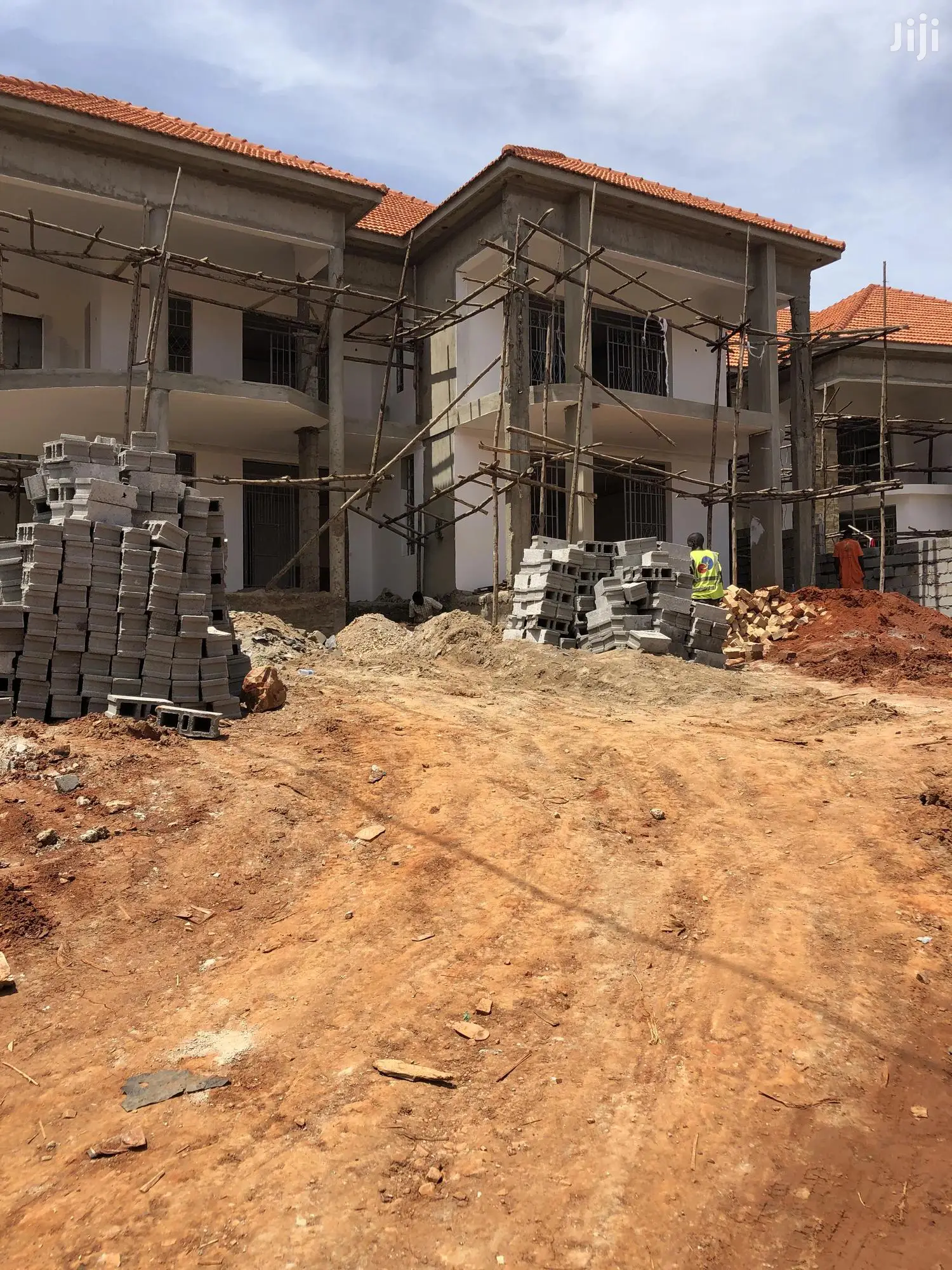 Mansion in Kiwatule Almost Complete on Sell in Kampala