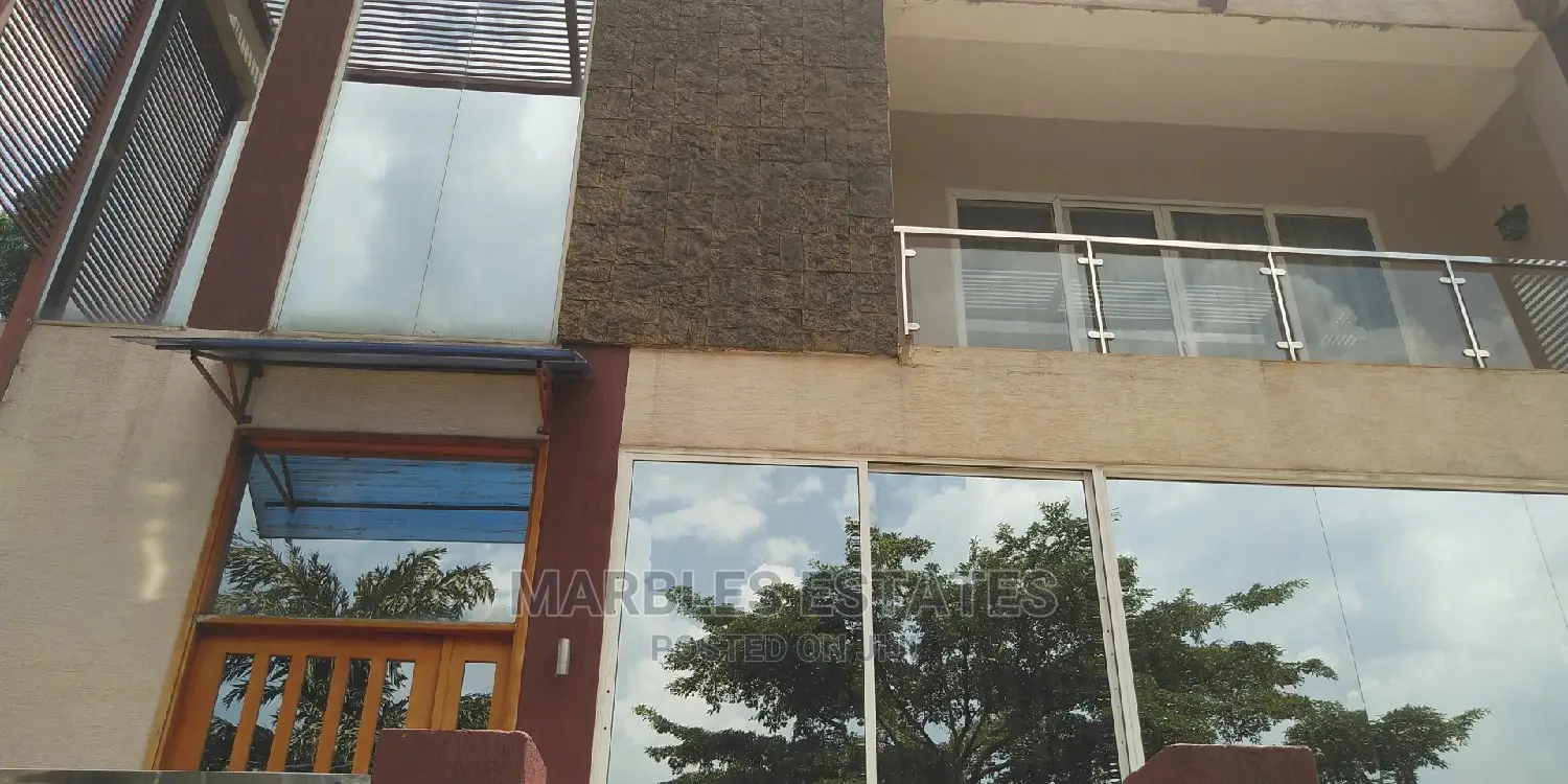 5 Bedrooms Nice Town House for Rent in Naguru in Kampala