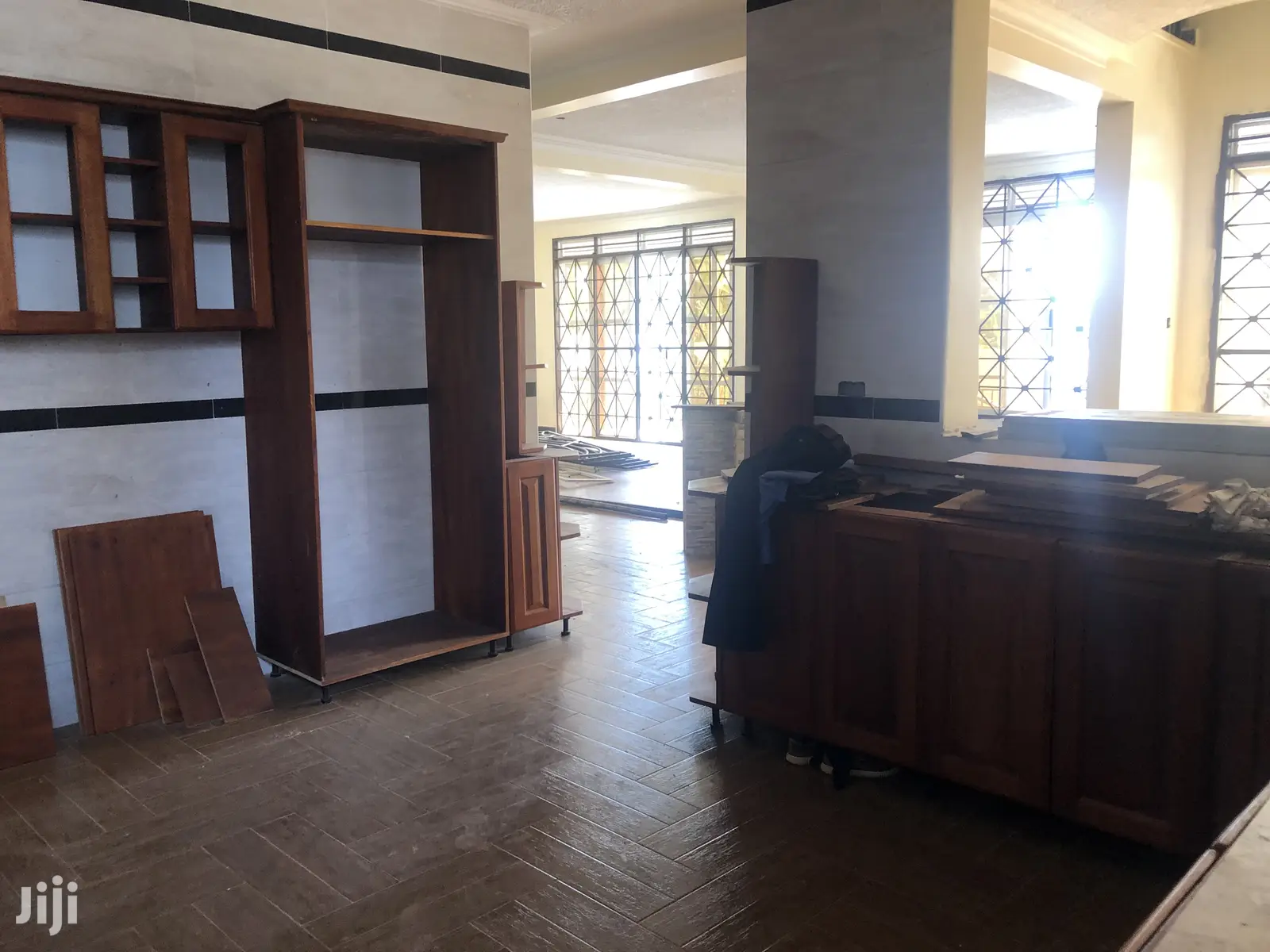 Seven Star Mansion in Kiwatule on Sell in Kampala