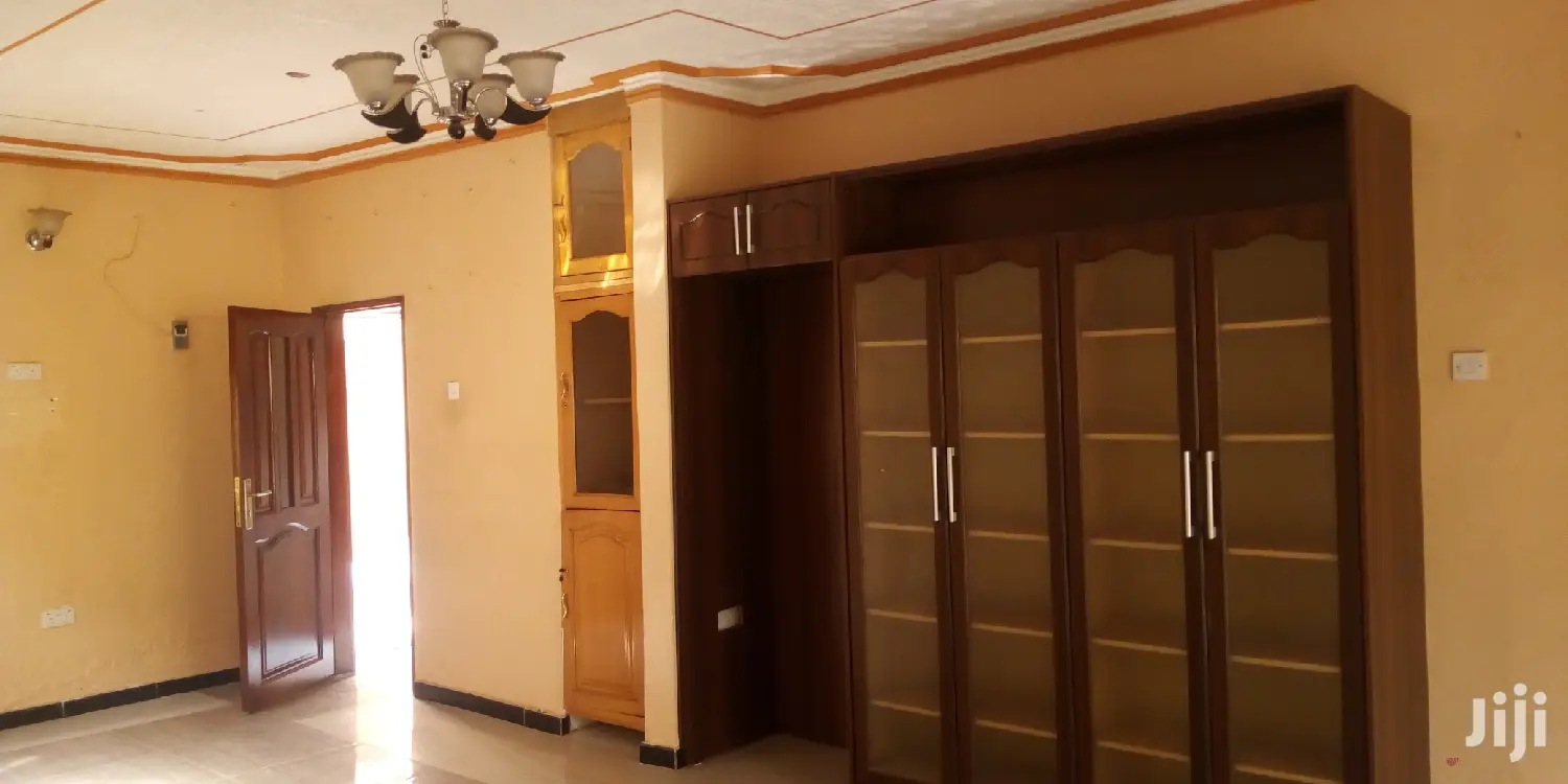 3bdrm House in Fs Properties, Kampala for rent in Kampala