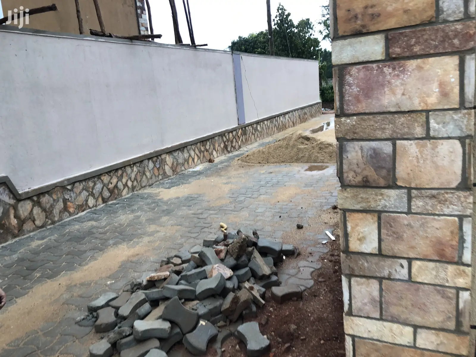 Kira on Mamerito Road Home for Sale in Kampala