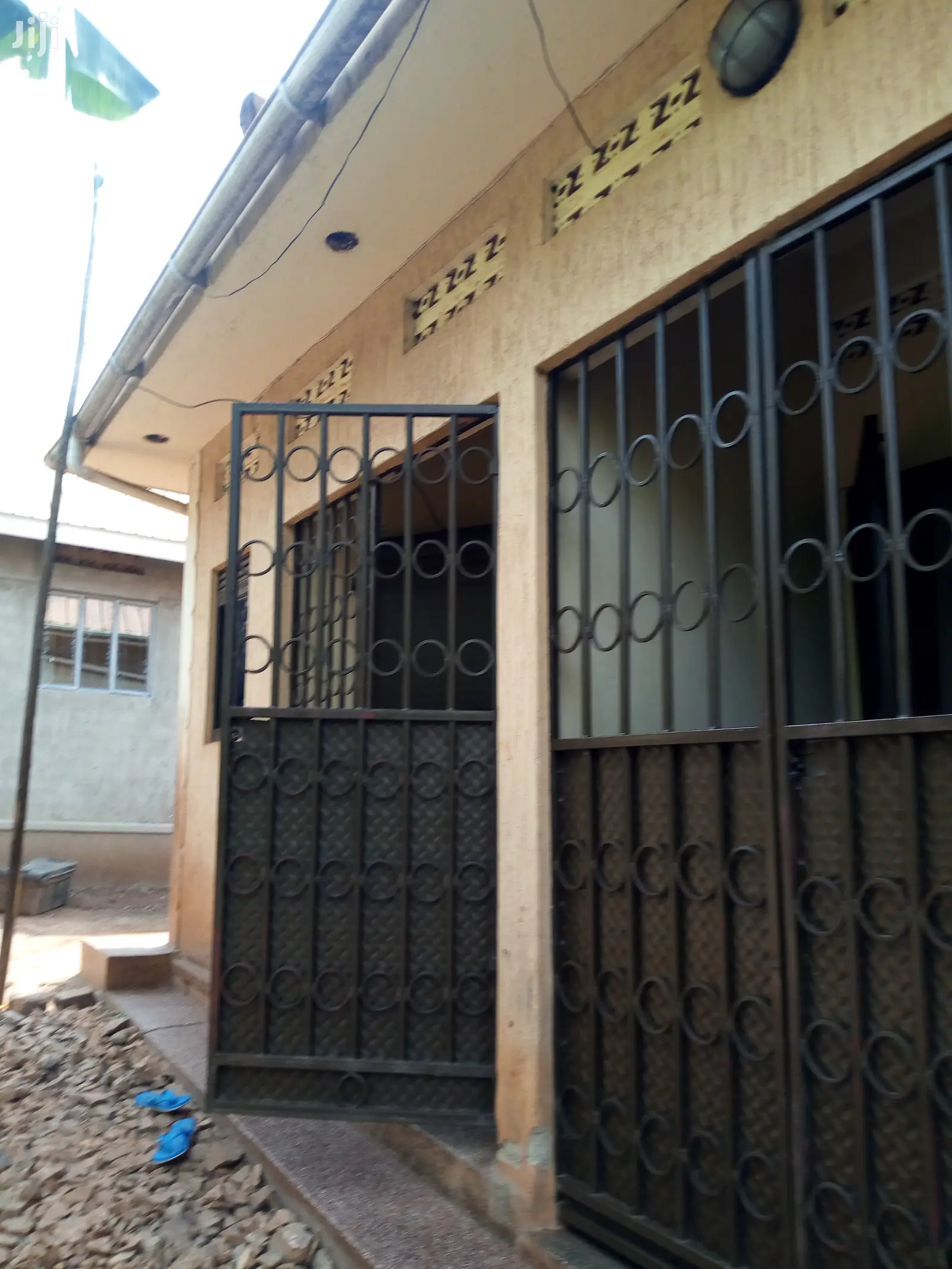 Furnished 1bdrm Bungalow in Real Estate, Central Division for Rent in Central Division