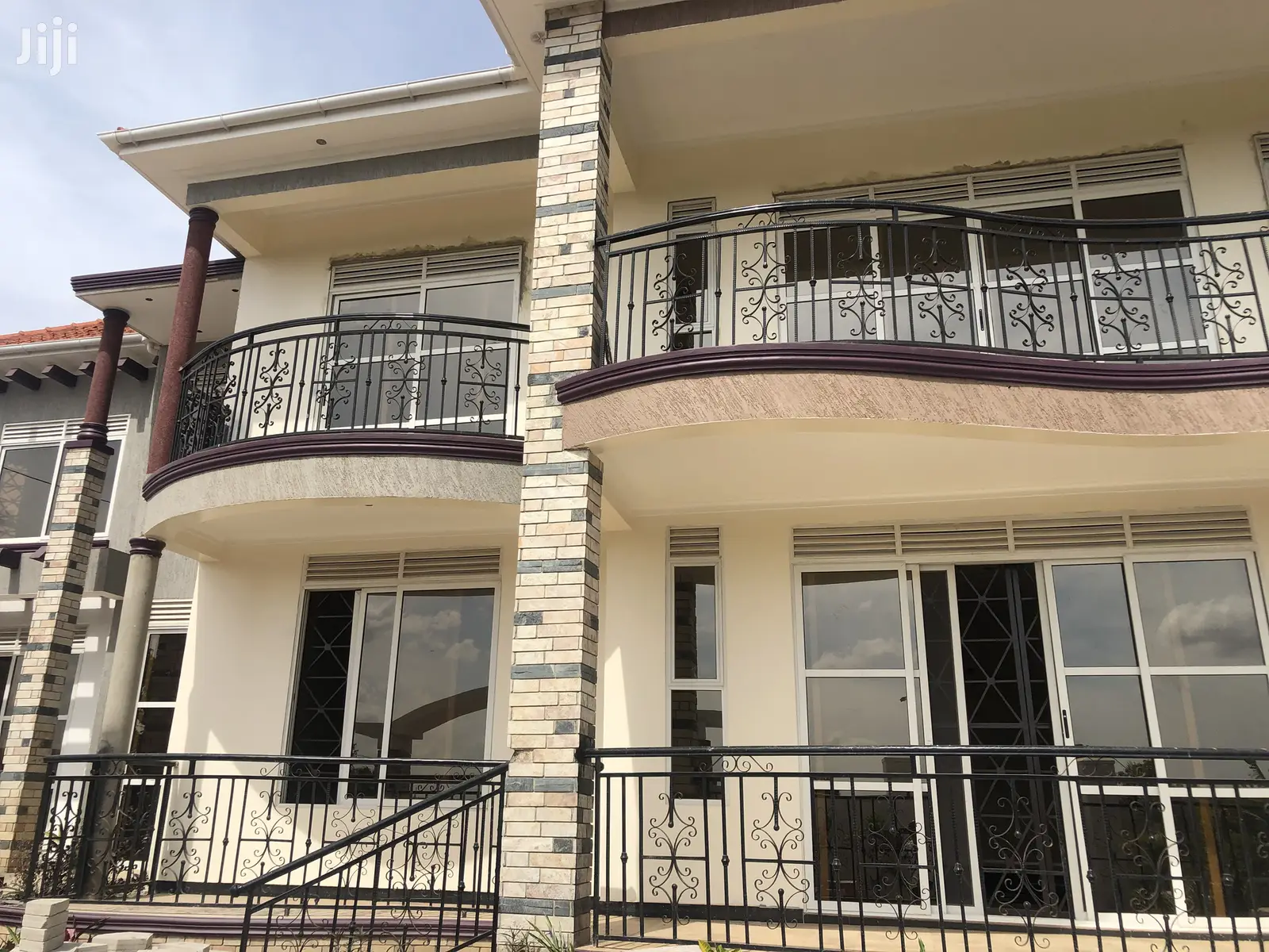 Kira Adorable Mansion on Sell in Kampala