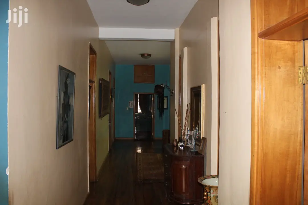 Magnificent Mansion in Kampala