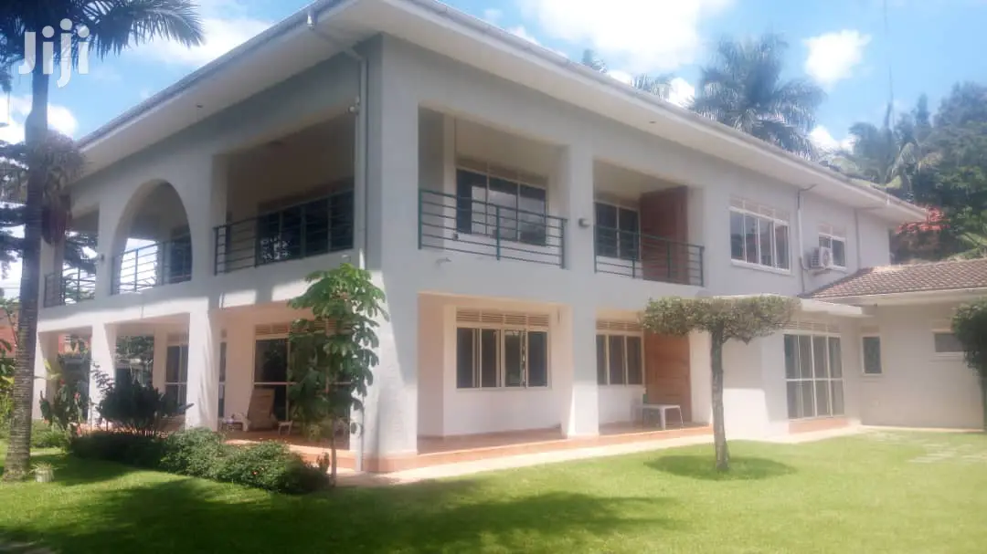 4 Bedroom Magnificent House In Kololo For Rent in Kampala