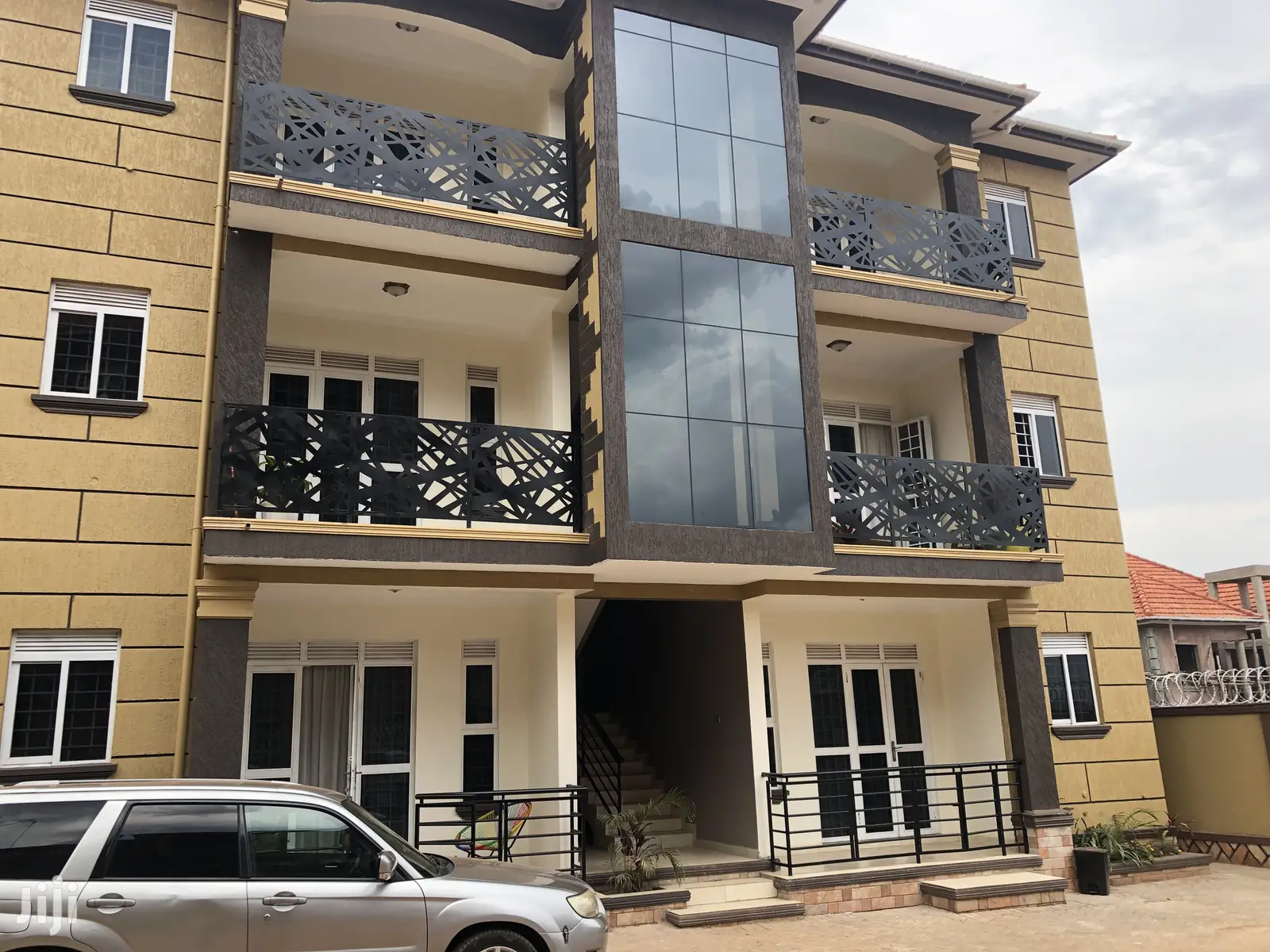 Five Star Apartments in Kisaasi on Sell in Kampala
