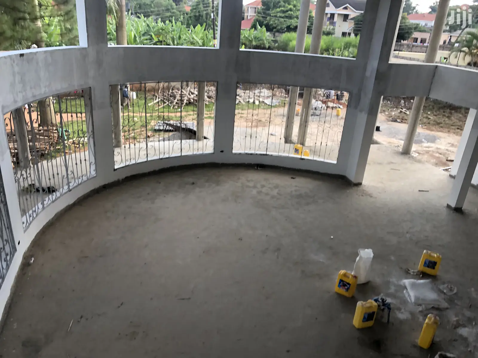 Munyonyo Five Star Mansion Almost Complete for Sell in Kampala