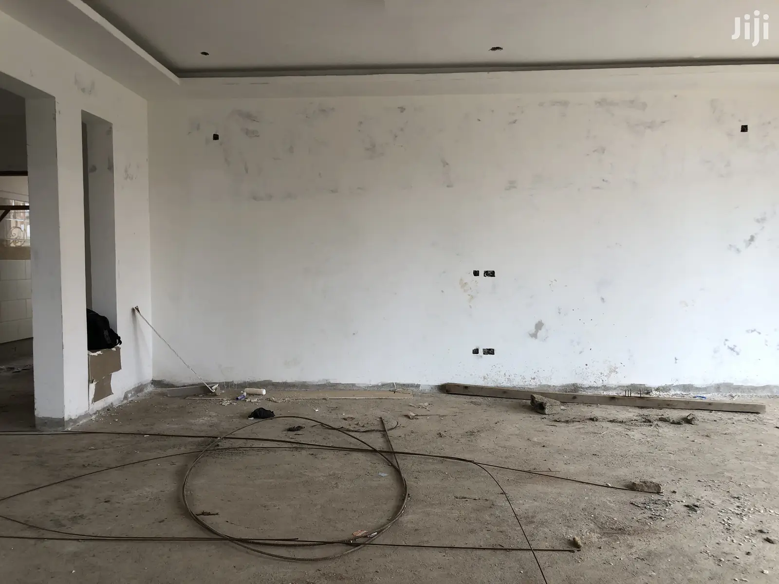 6 Bedroom Mansion In Kira For Sale in Kampala
