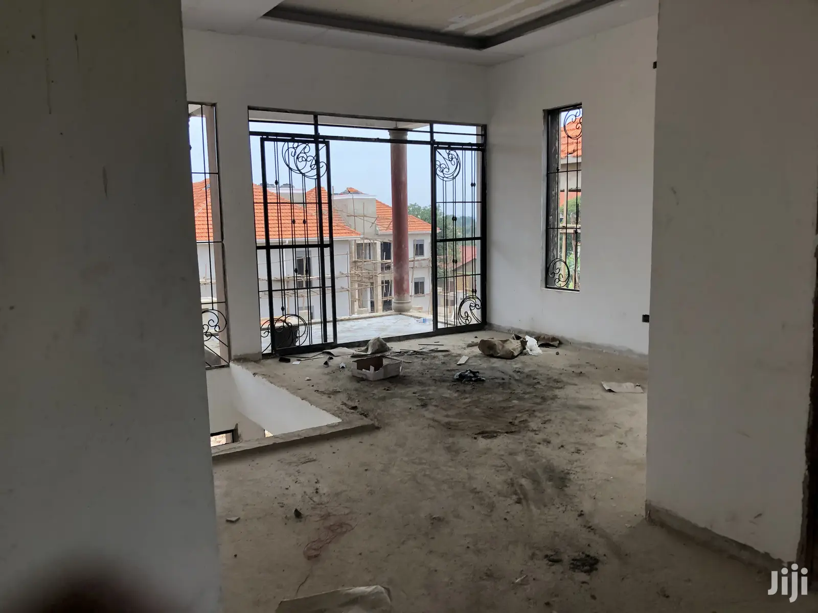 6 Bedroom Mansion In Kira For Sale in Kampala