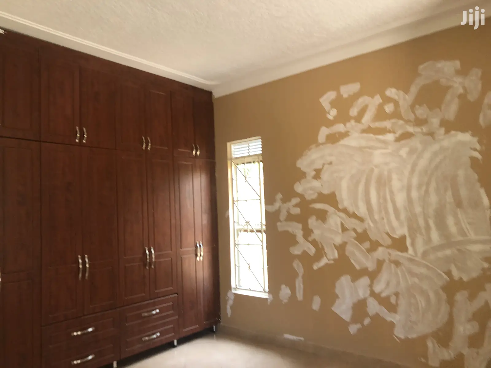 Kira Along Mamerito Tarmack Neighborhood House for Sale in Kampala