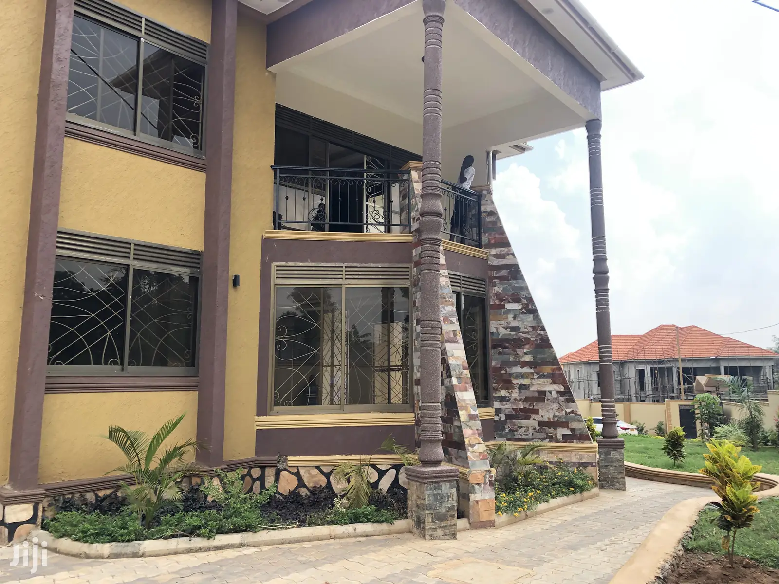 Kiwatule Bidandi Corporate American Mansion on Sale in Kampala