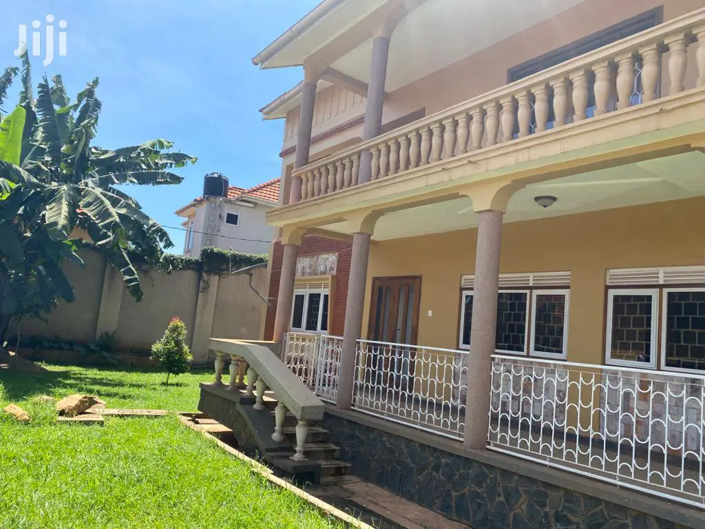 Classic House In Makindye Kizungu For Sale in Kampala
