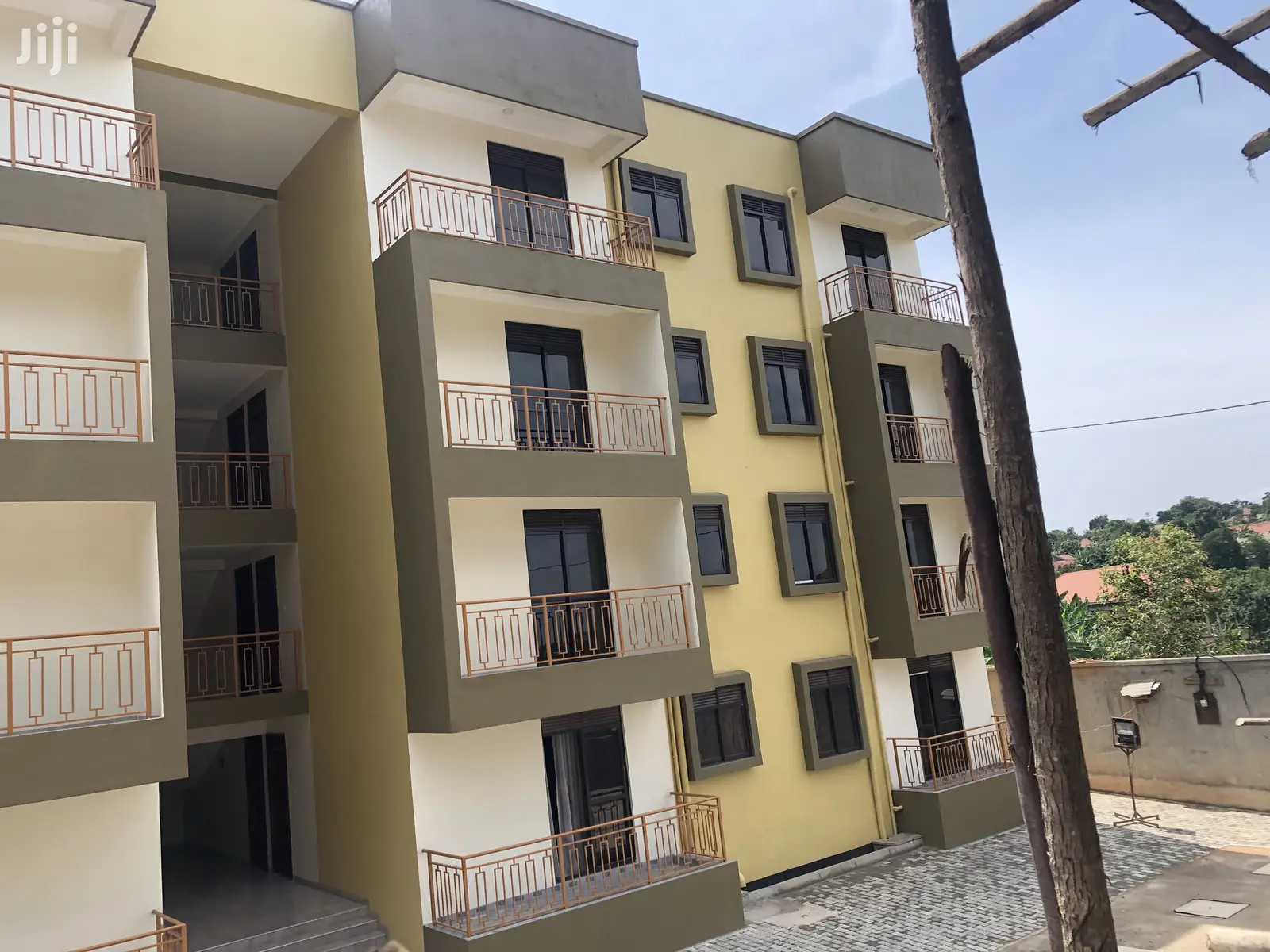 Kisaasi 3 Bedrooms Condominiums For Sale in Kampala