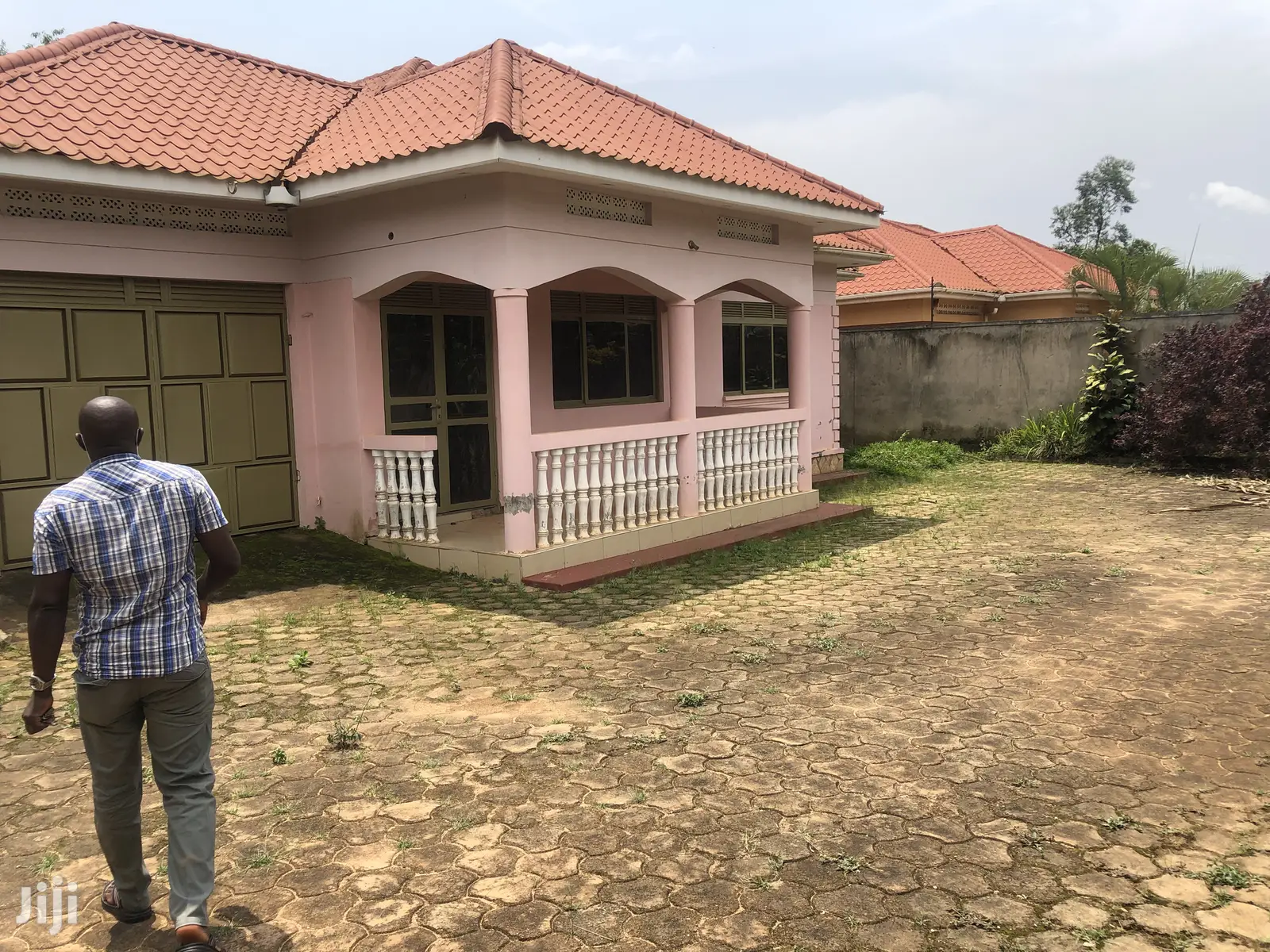 Hot Deal 4 Bedroom Bungalow In Kira For Sale in Kampala