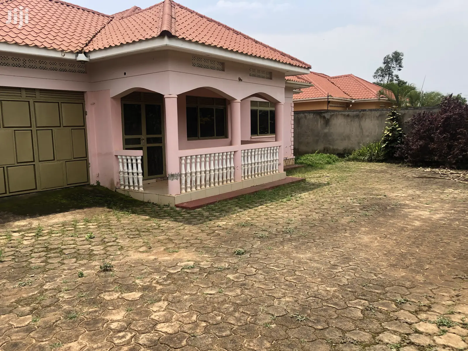Hot Deal 4 Bedroom Bungalow In Kira For Sale in Kampala