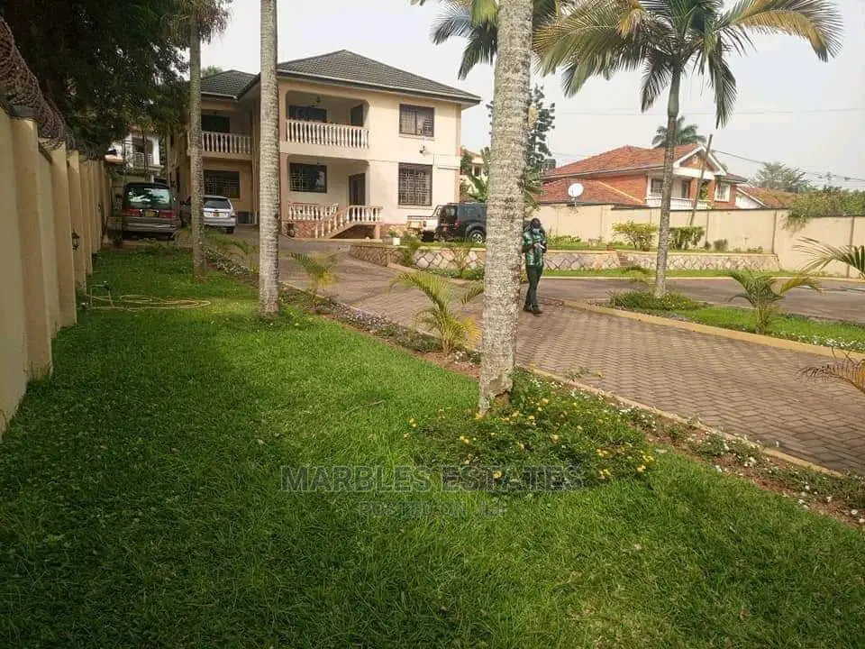 Nice House for Sale in Bugolobi in Kampala