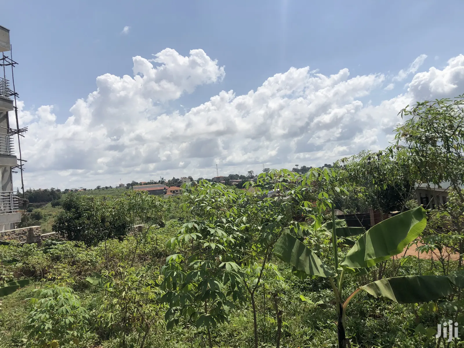 Kira Kimwani 25 Decimals Close to Tarmack on Sale in Kampala